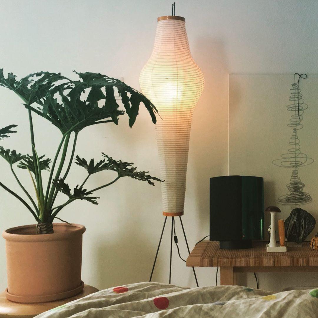 Oladalsi gulvlampe