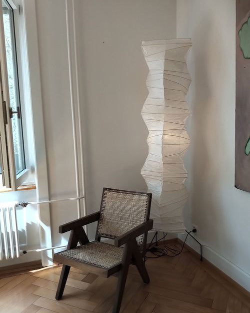 Oladalsi gulvlampe