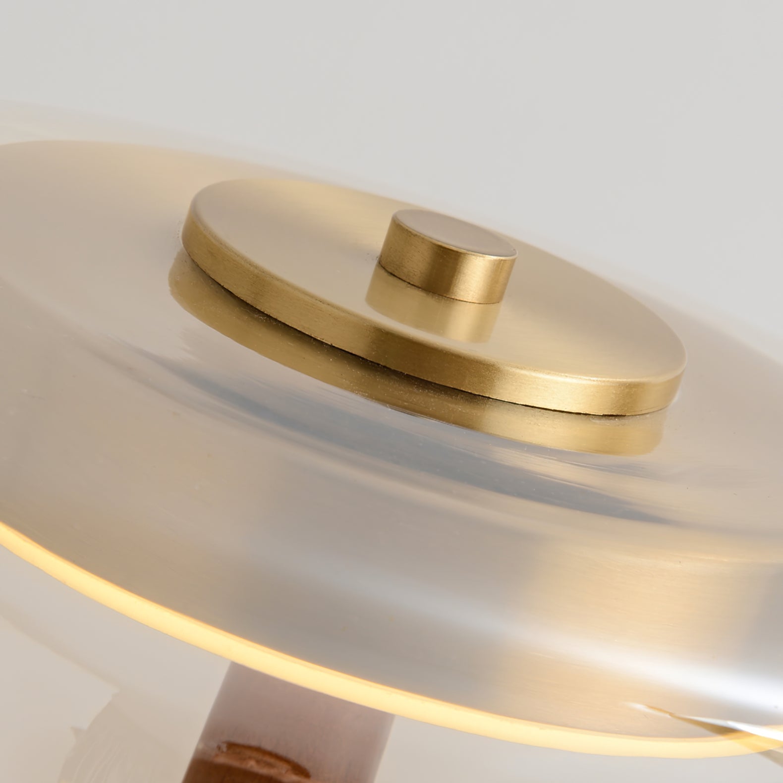 Mikeni bordlampe