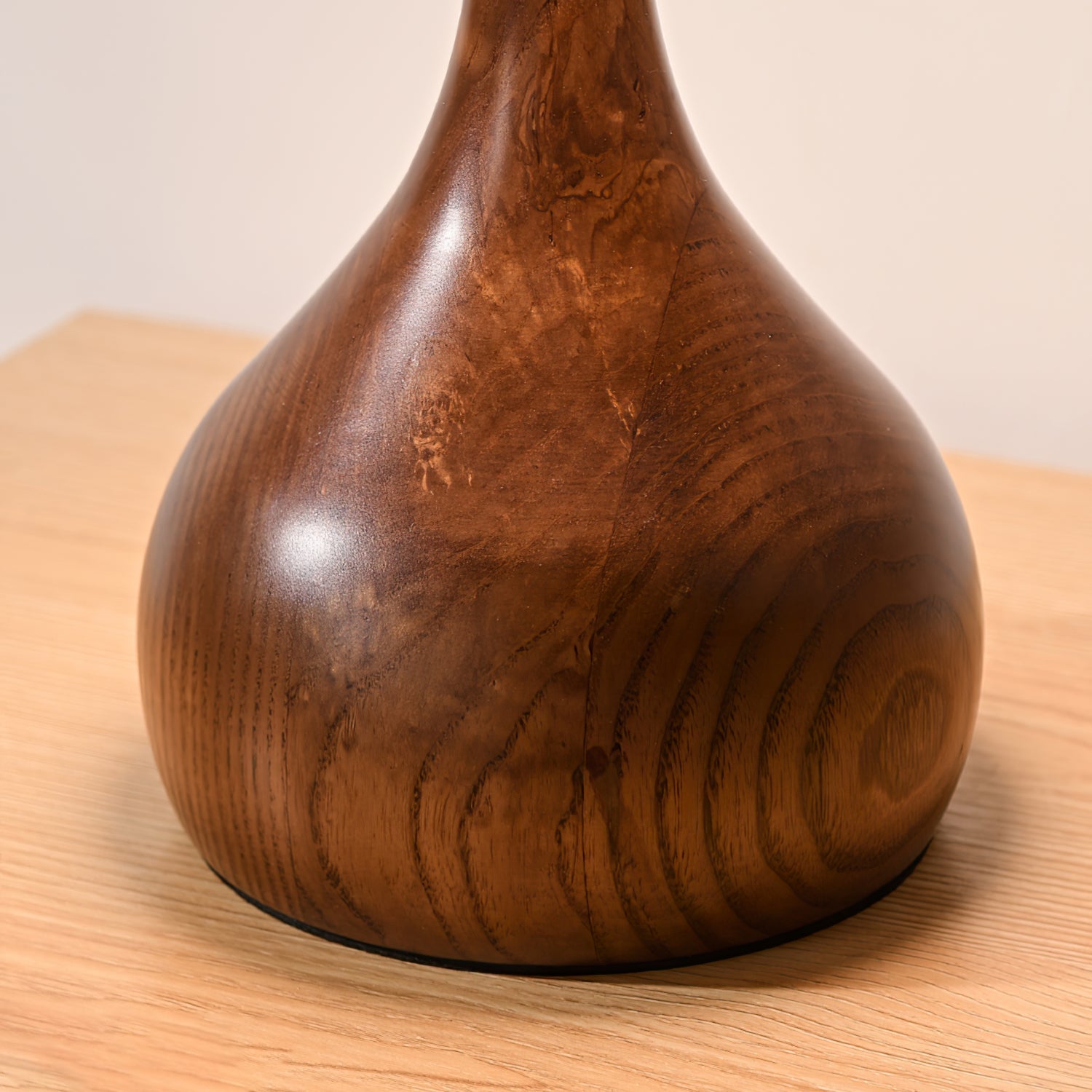 Mikeni bordlampe