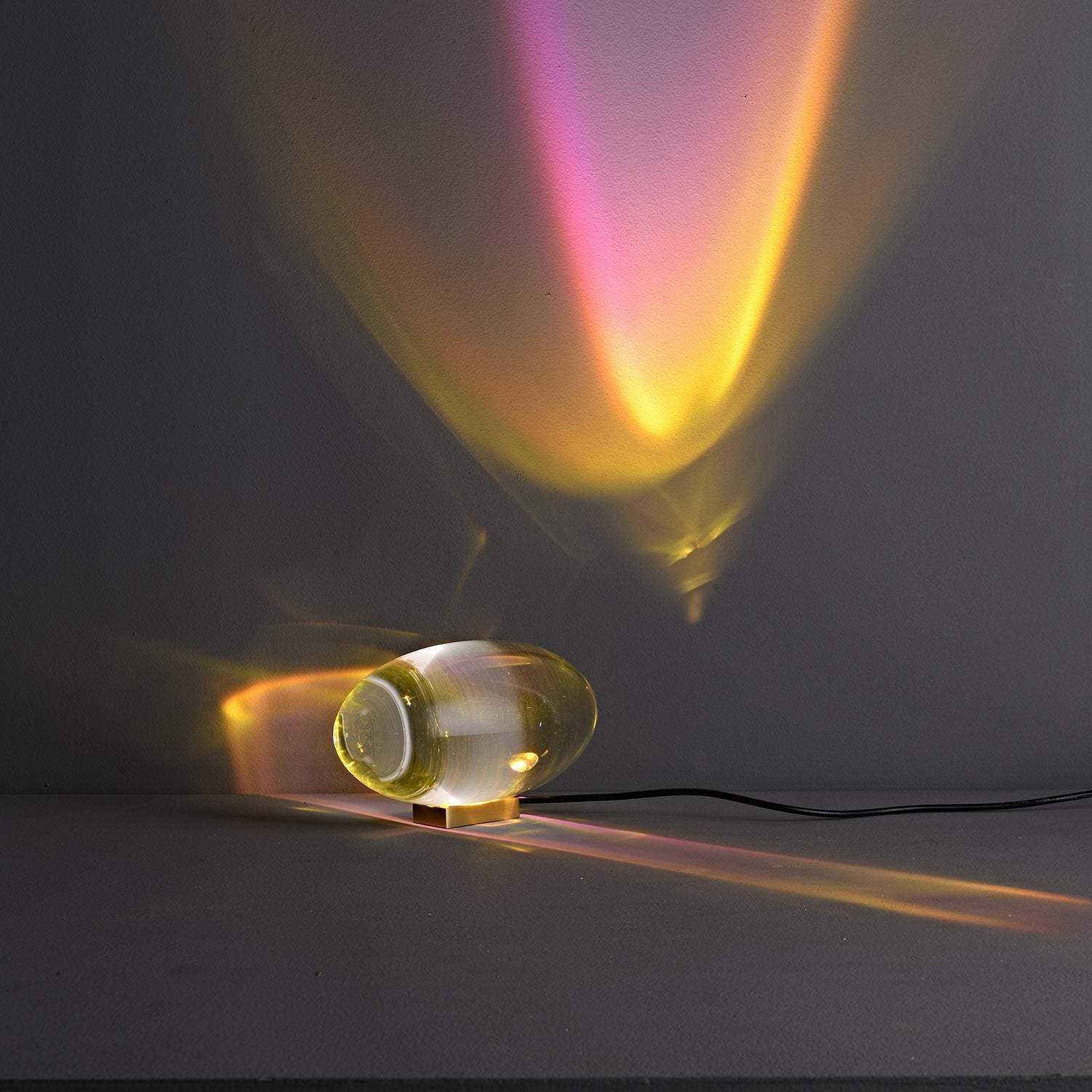 Jorar oval bordlampe
