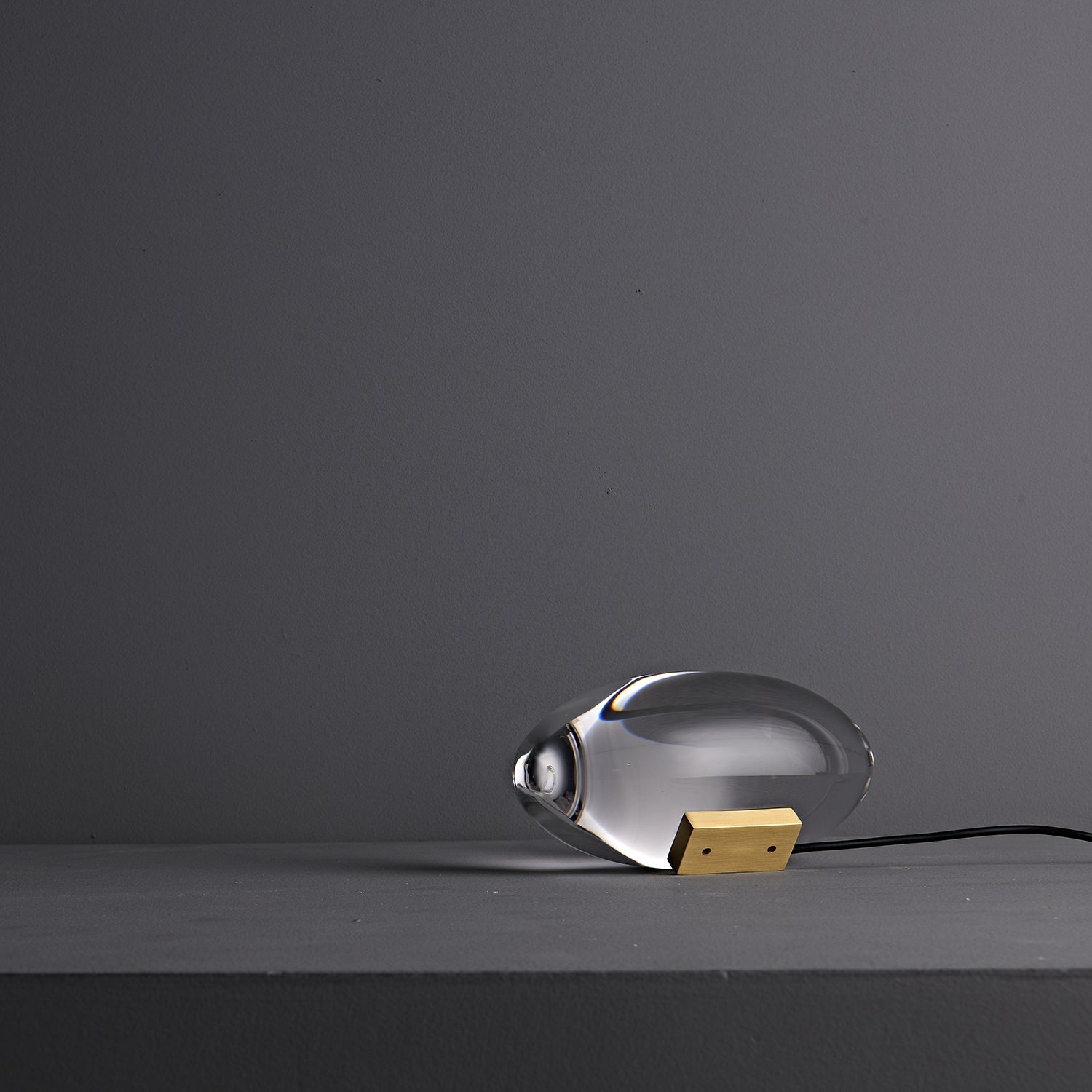 Jorar oval bordlampe