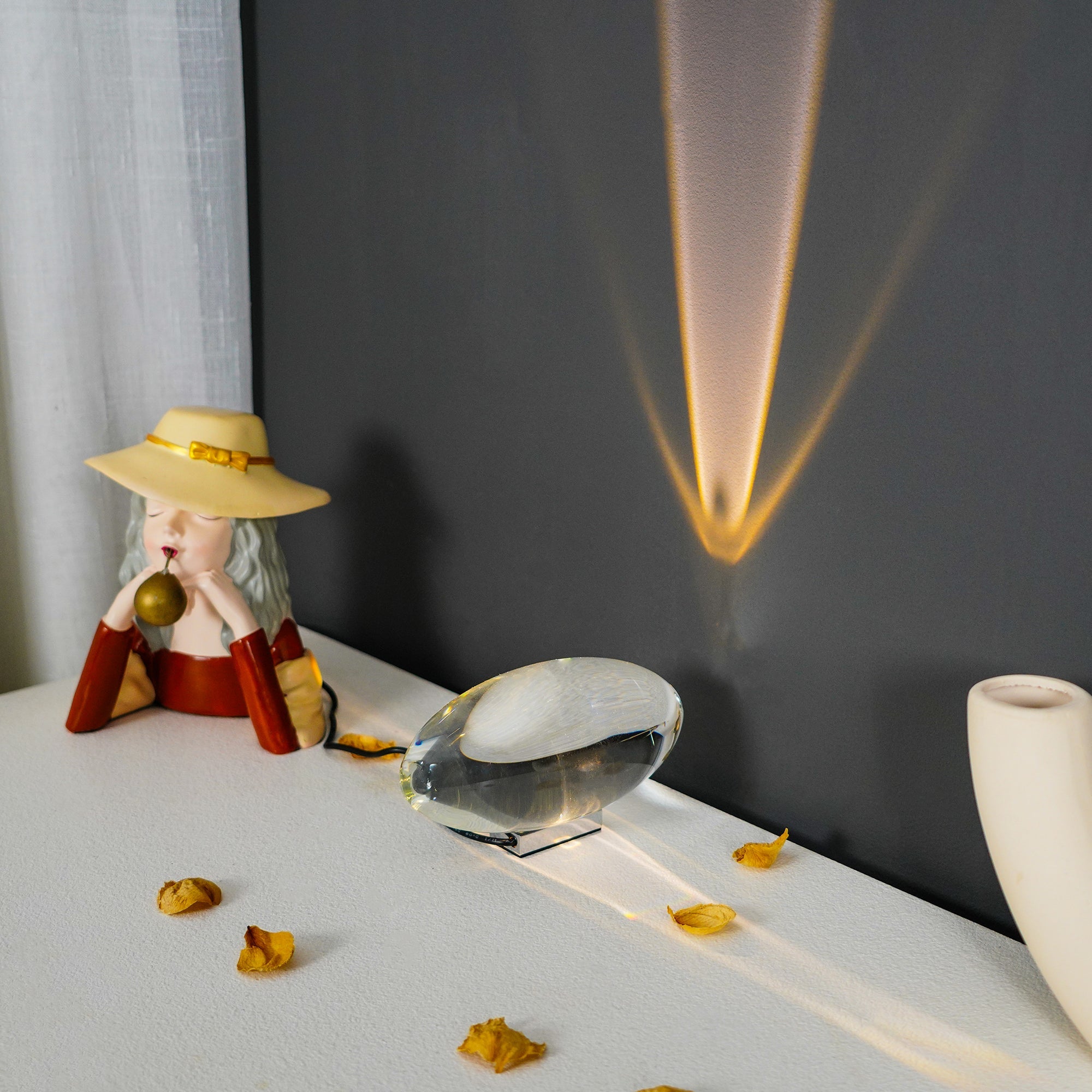 Jorar oval bordlampe