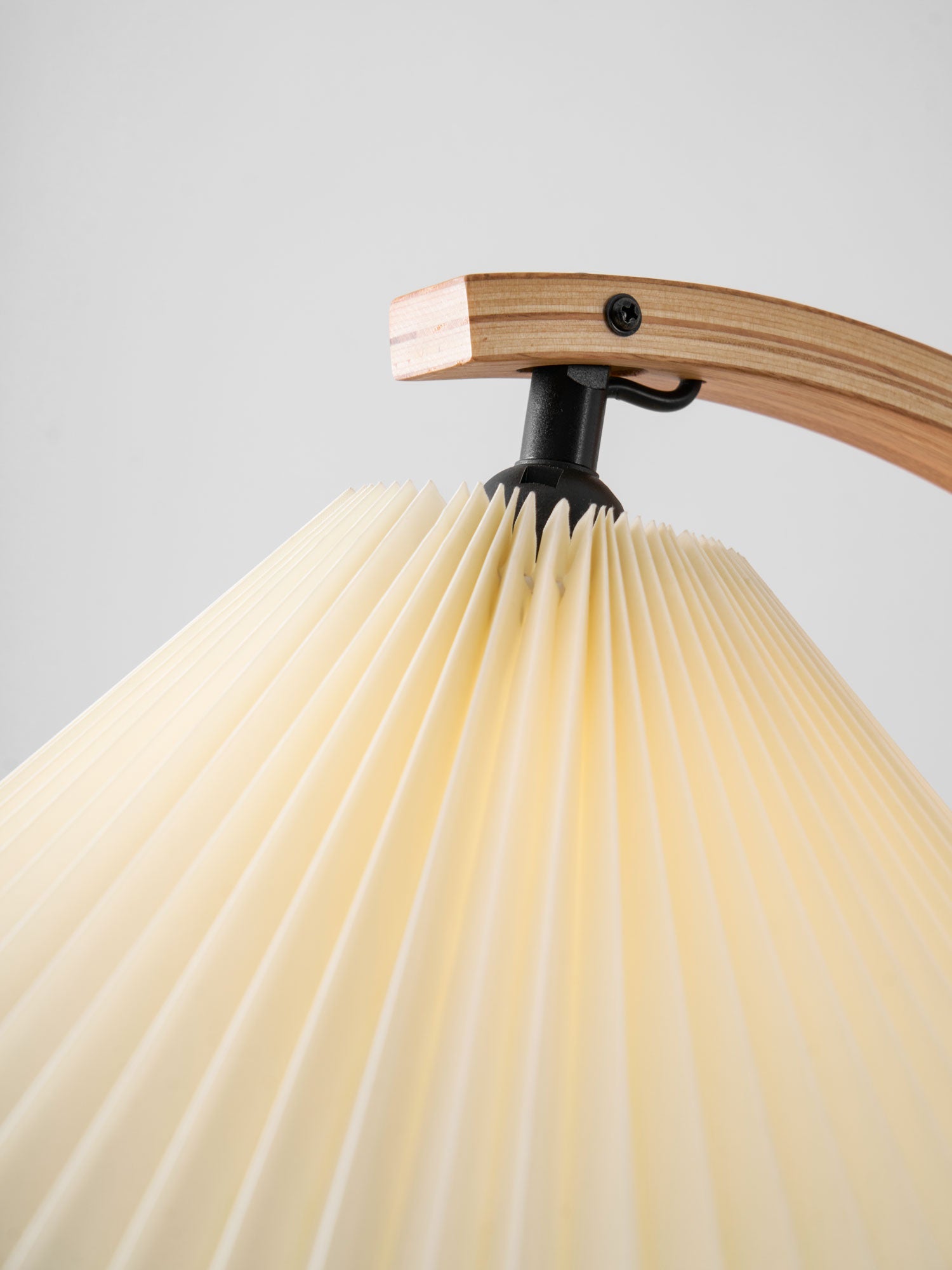 Asto retro gulvlampe