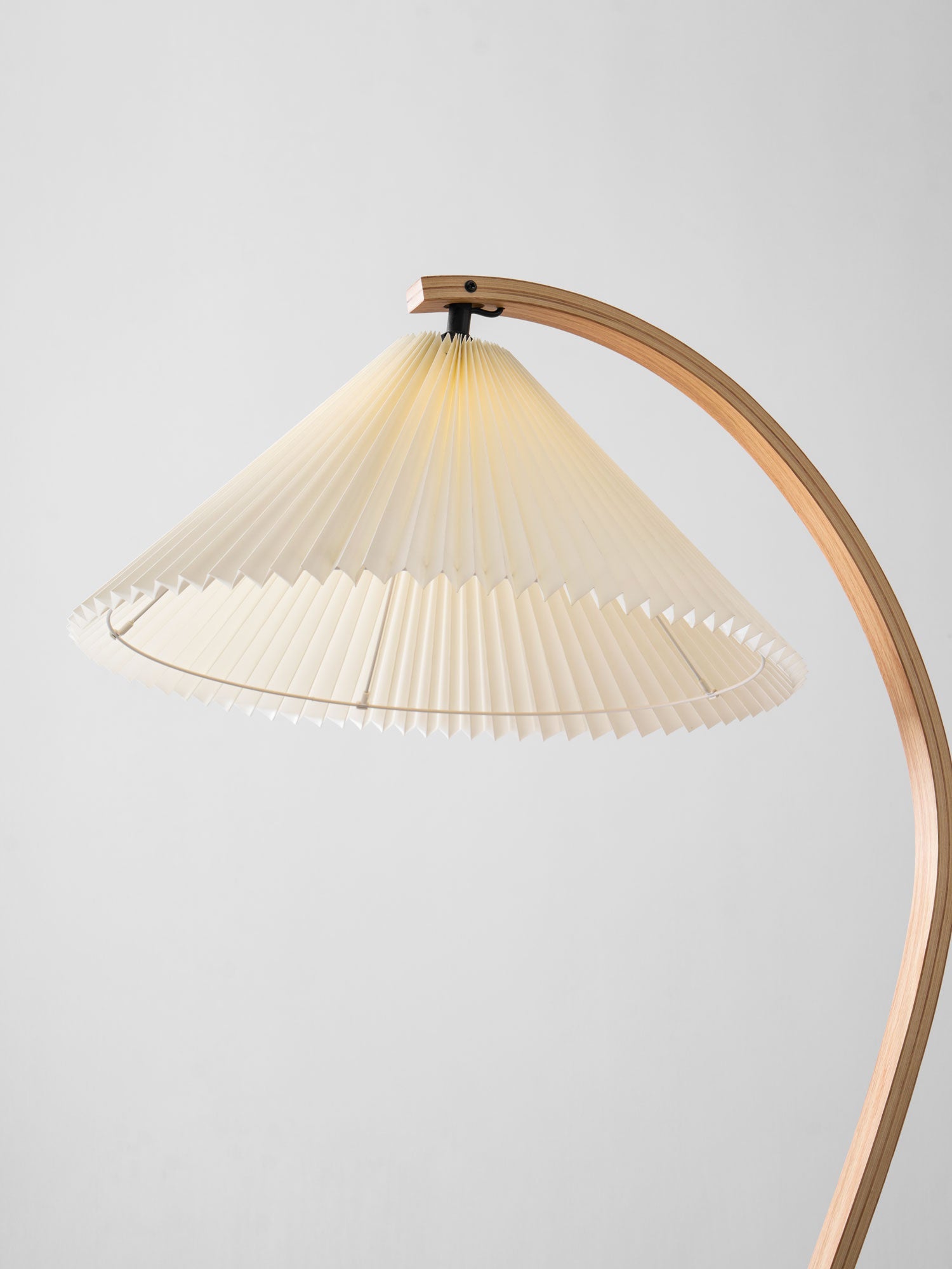 Asto retro gulvlampe