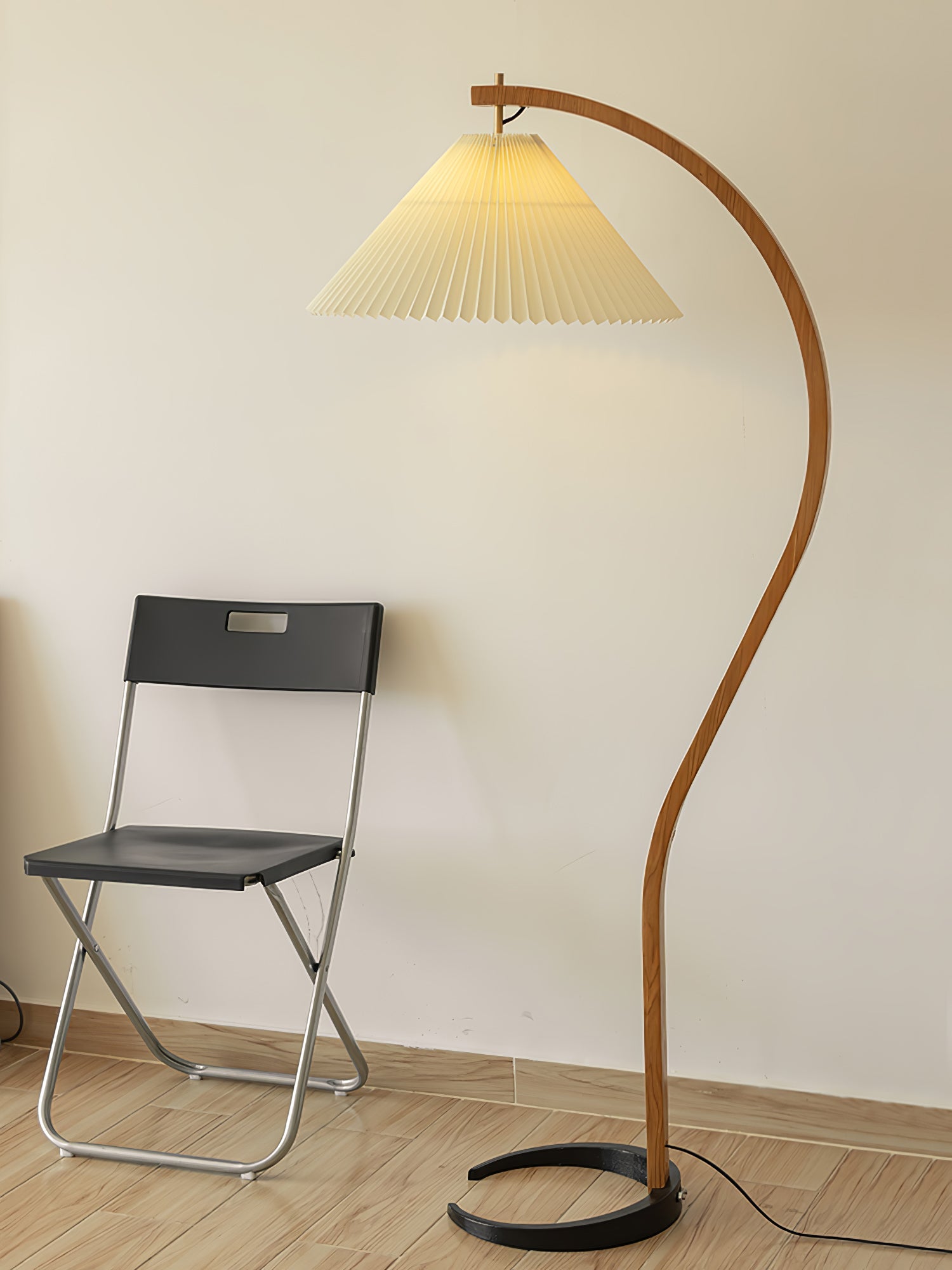 Asto retro gulvlampe