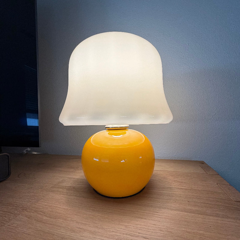 Sorense svampeformet bordlampe