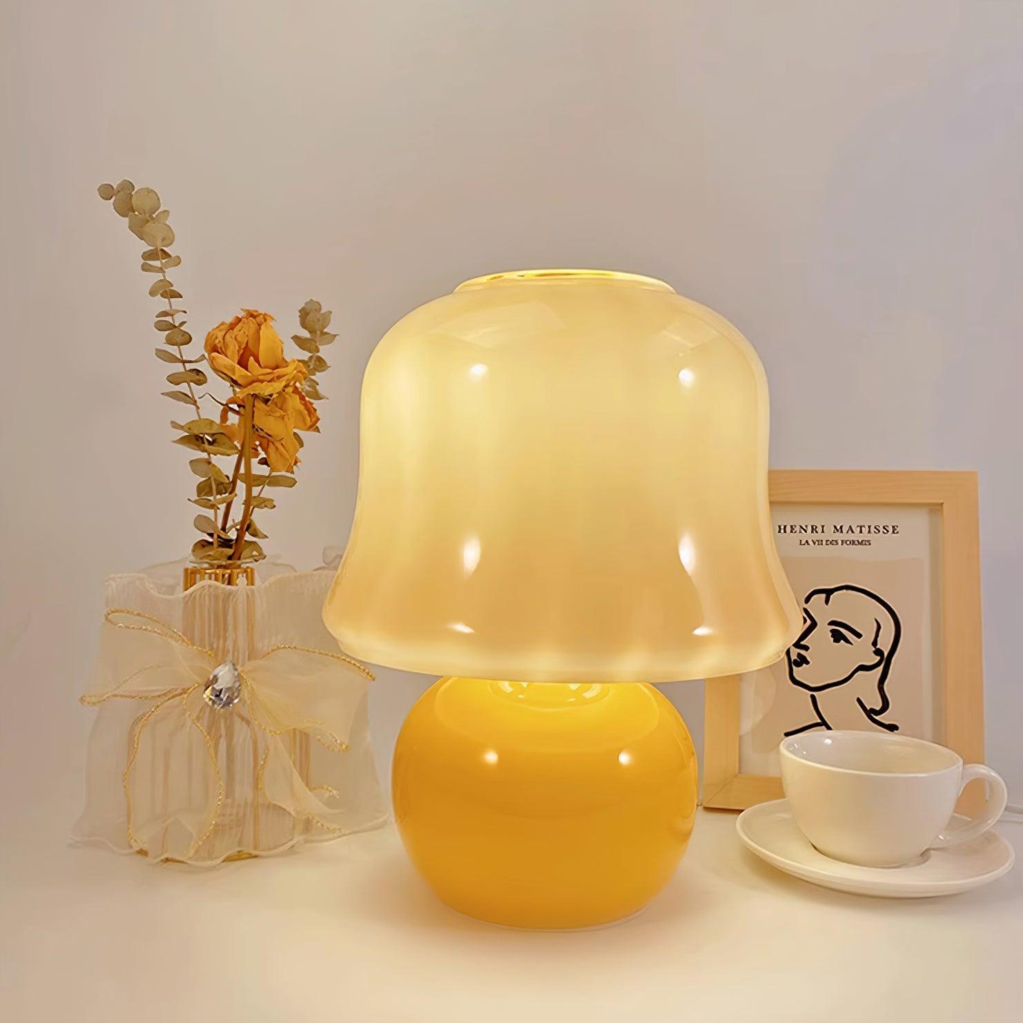 Sorense svampeformet bordlampe