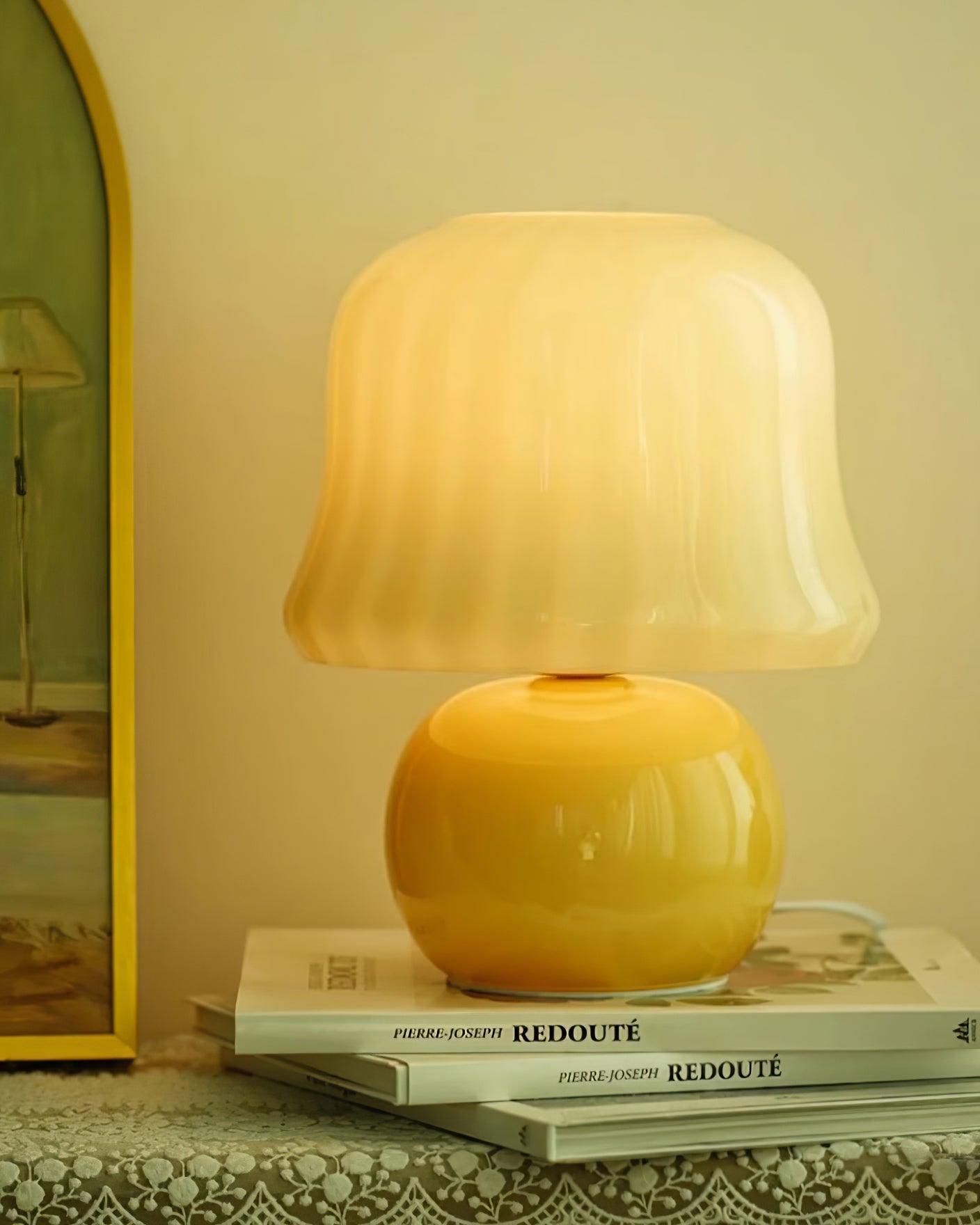 Sorense svampeformet bordlampe