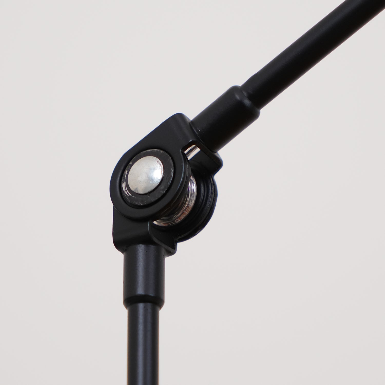 Paxki gulvlampe