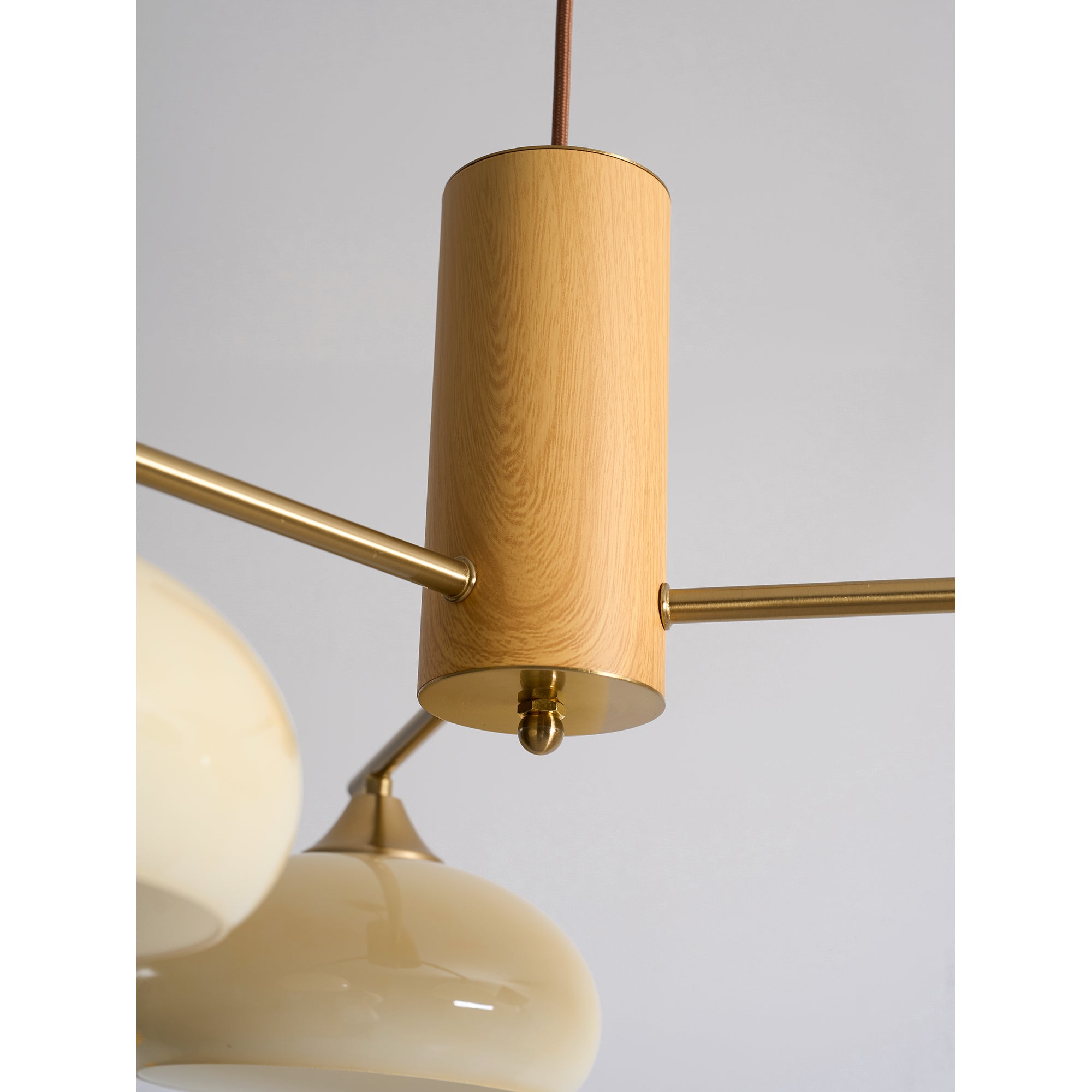 Miksale oval lysekrone