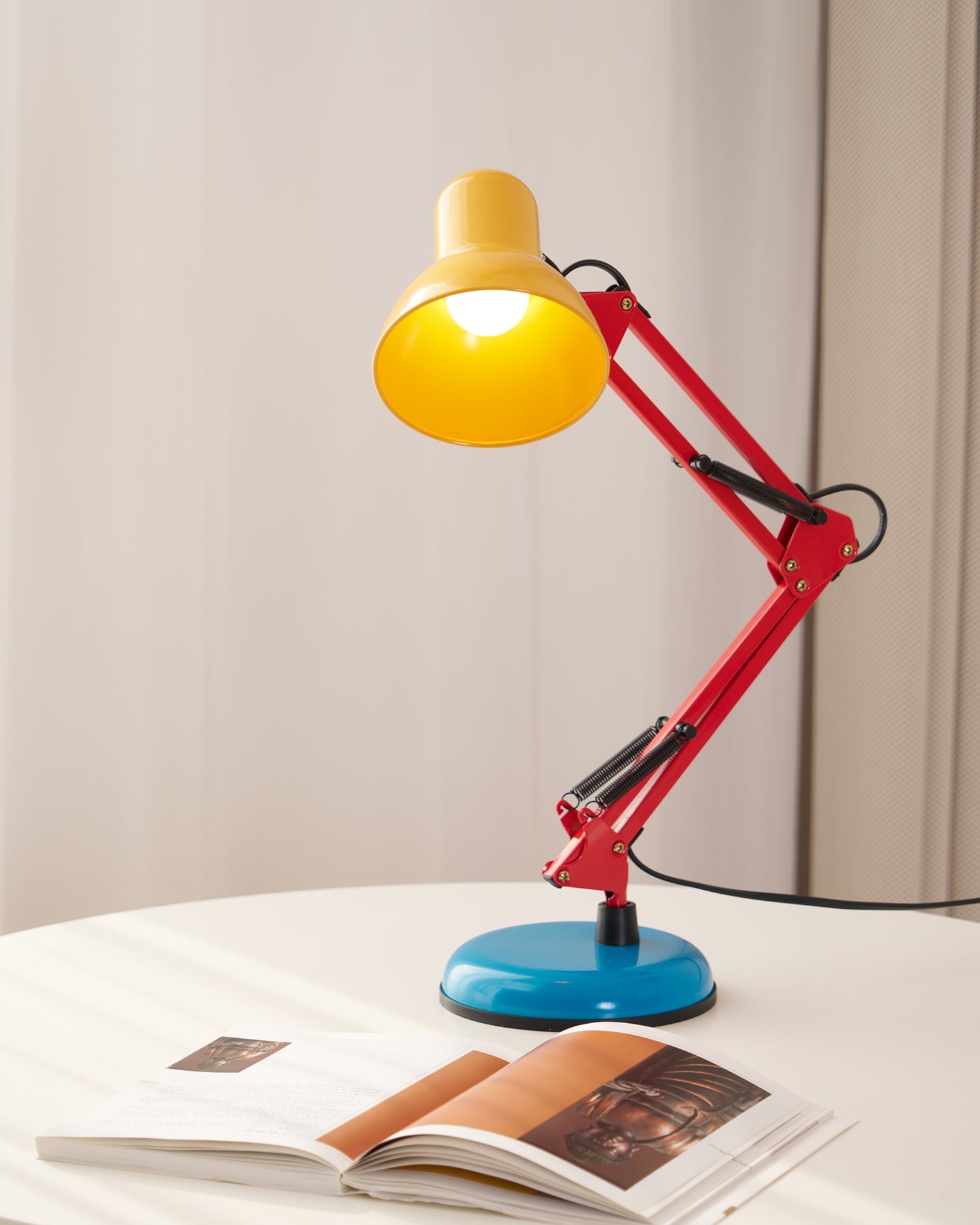 Lokein retro bordlampe