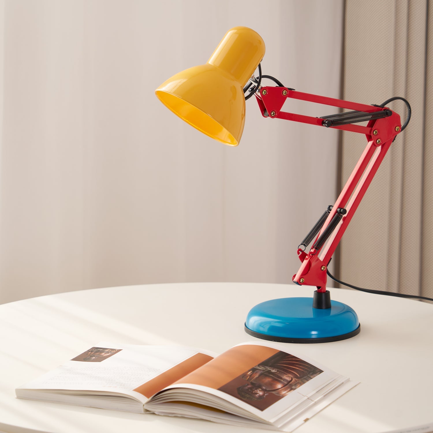 Lokein retro bordlampe