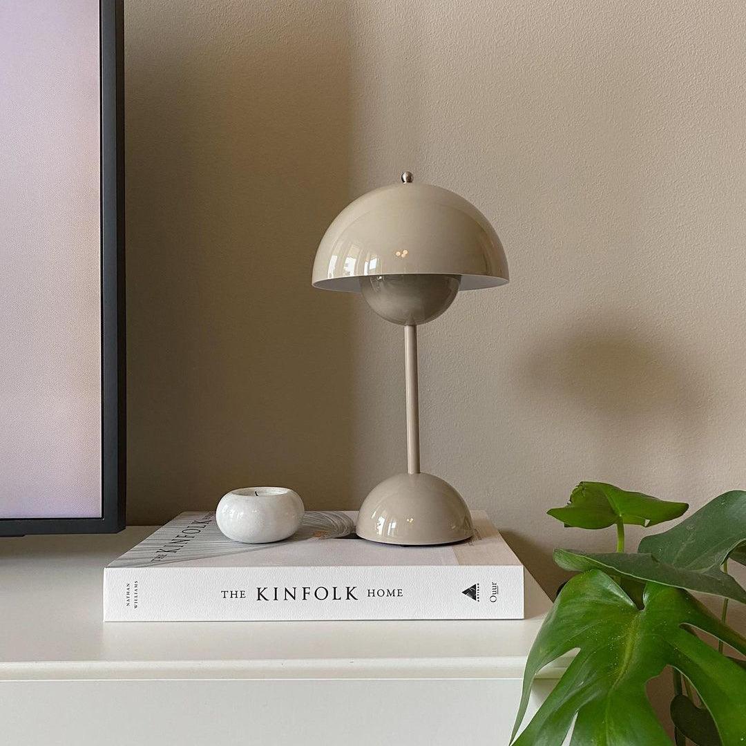Ylava udendørs bordlampe