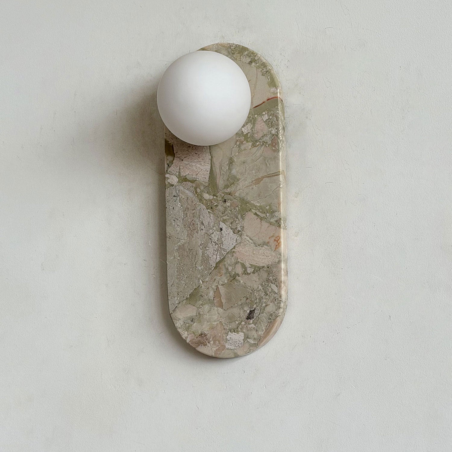 Ylaoro oval væglampe