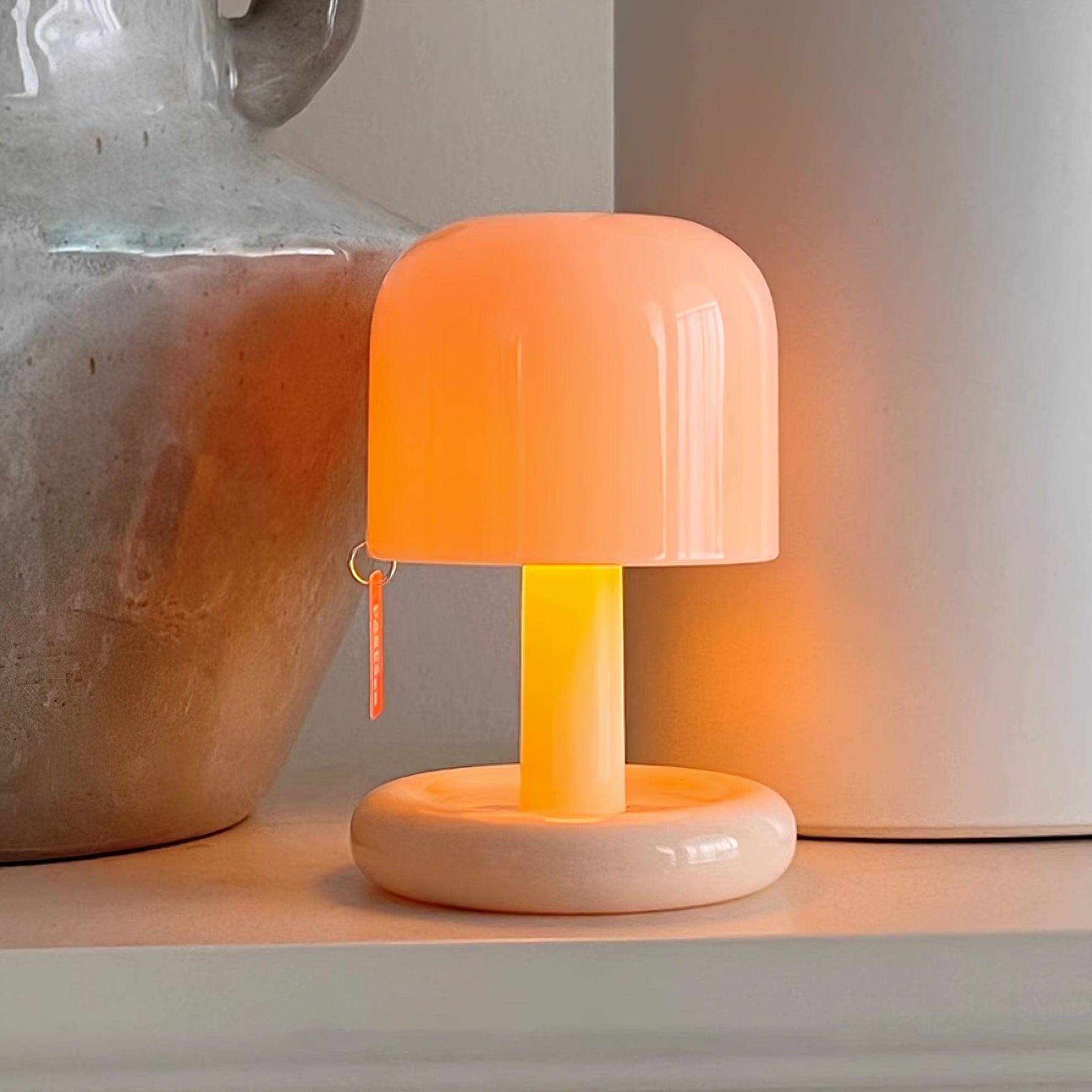 Tavlindal svampeformet bordlampe