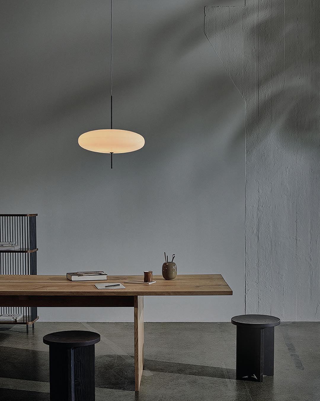 Emme minimalistisk pendellampe
