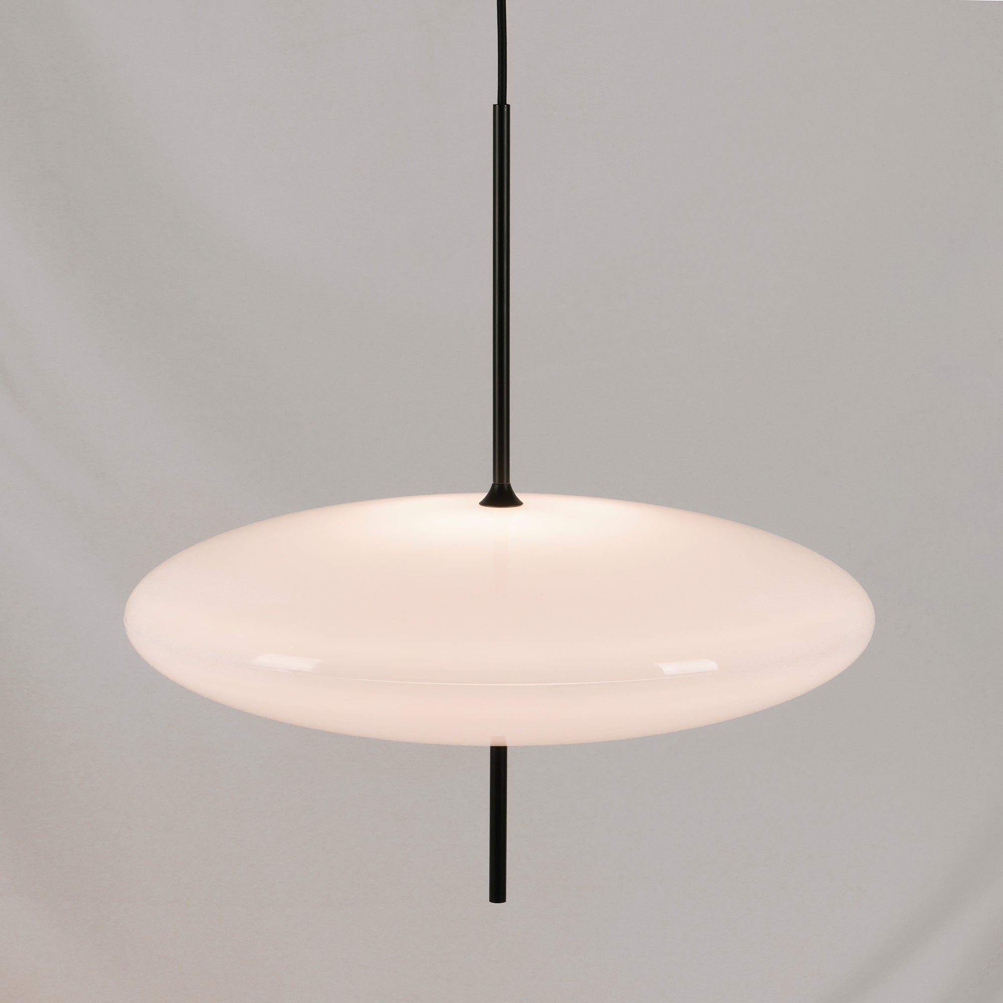 Emme minimalistisk pendellampe