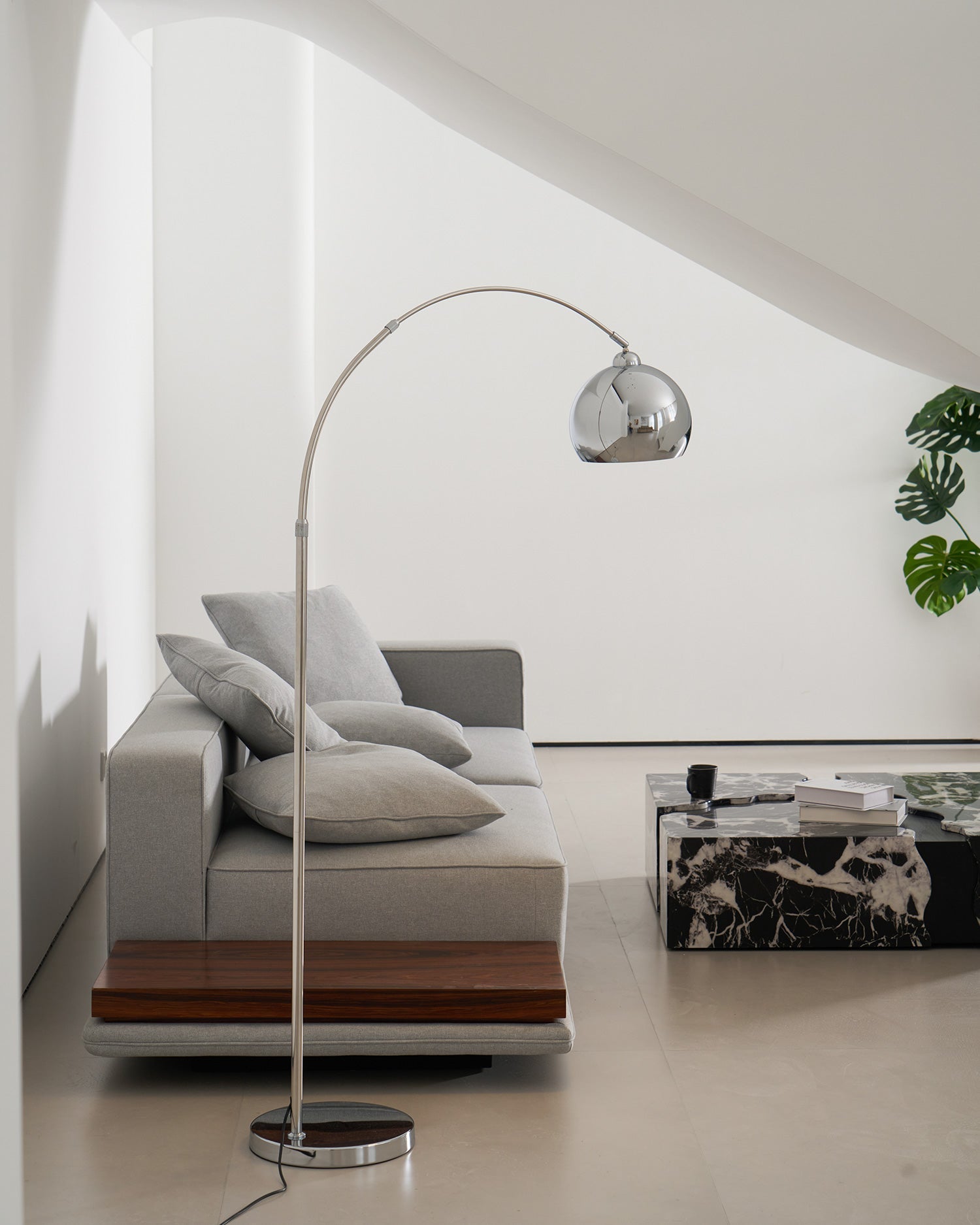 Keldal moderne gulvlampe