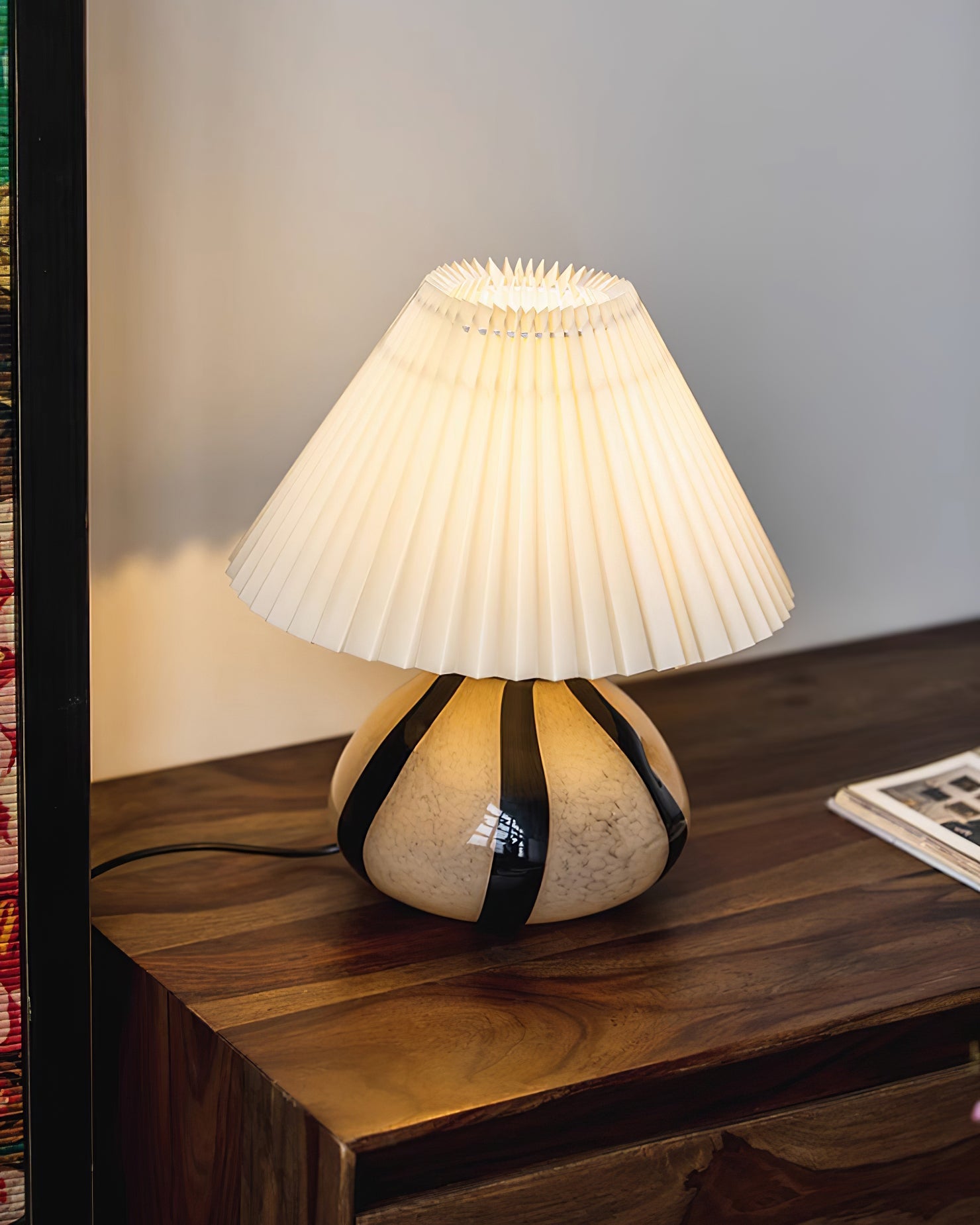 Holikik bordlampe