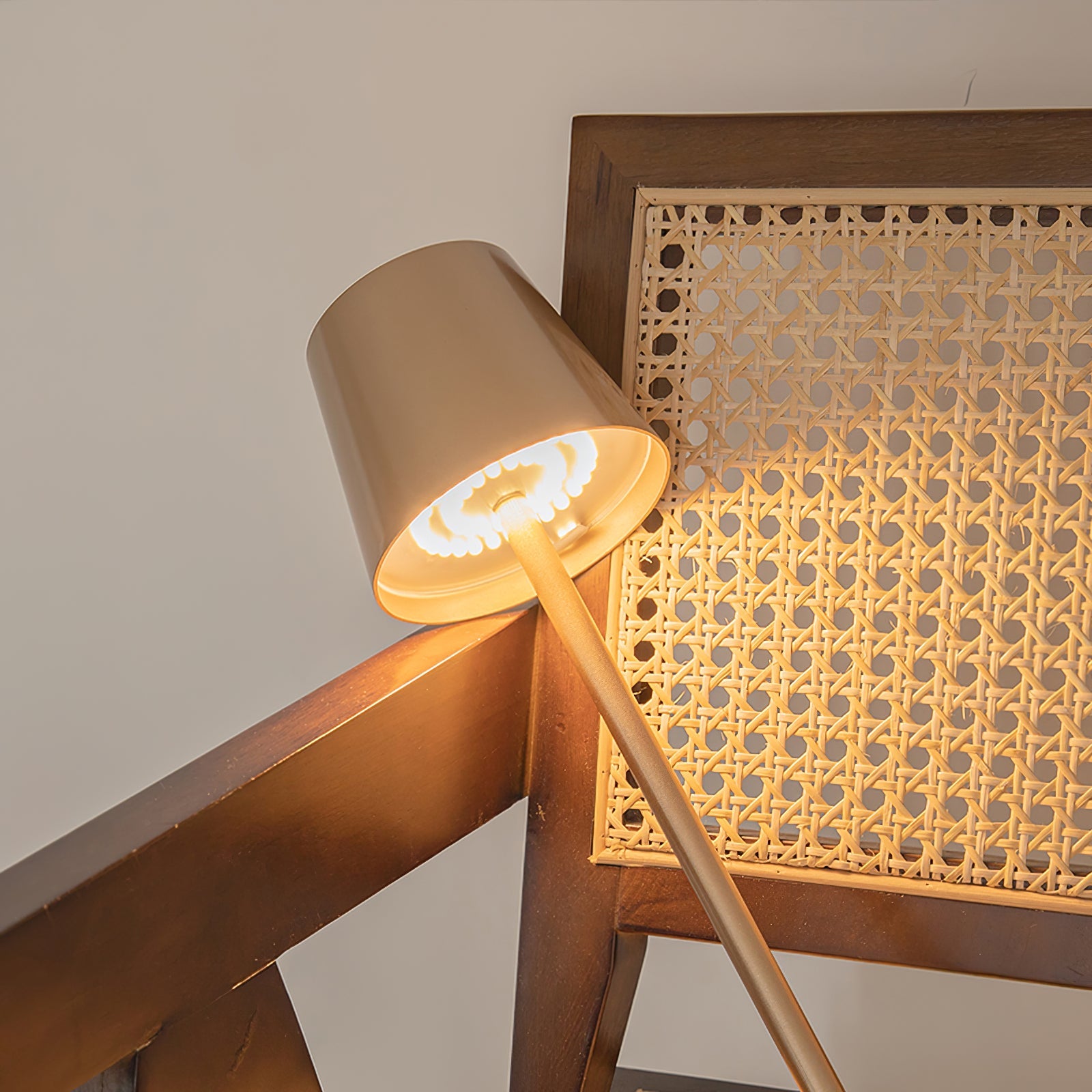 Ilavi udendørs bordlampe