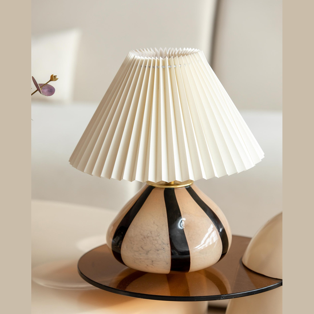 Holikik bordlampe