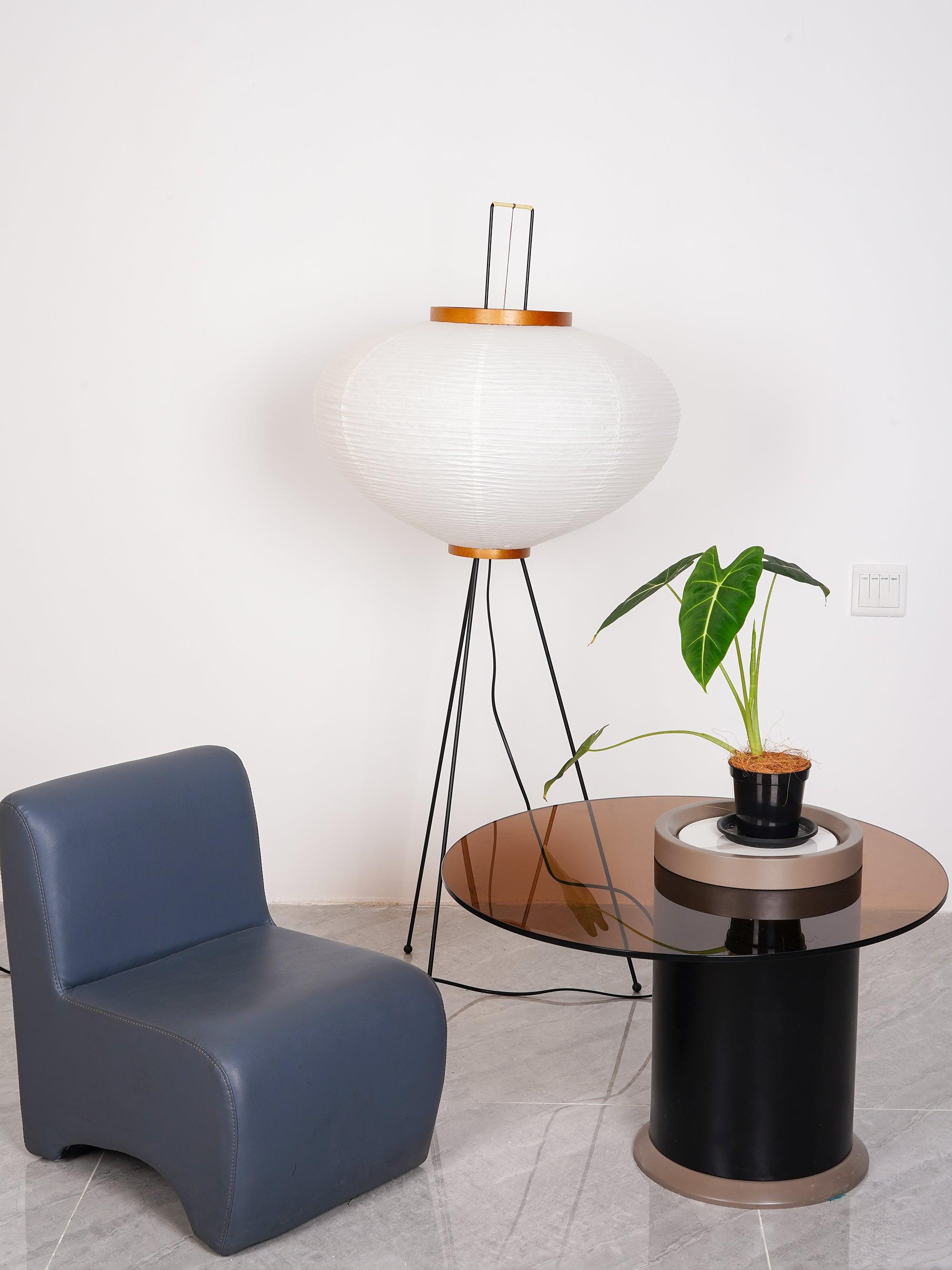 Oladalsi gulvlampe