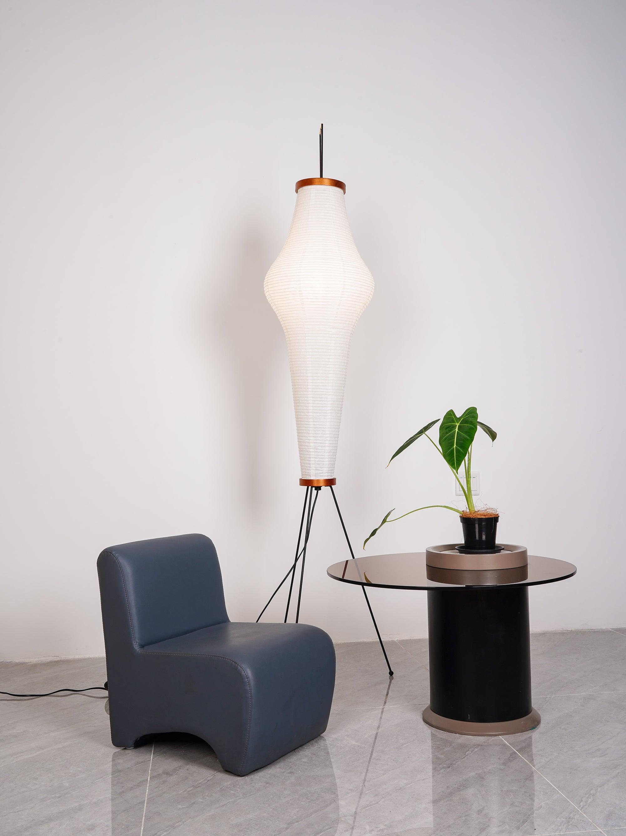 Oladalsi gulvlampe