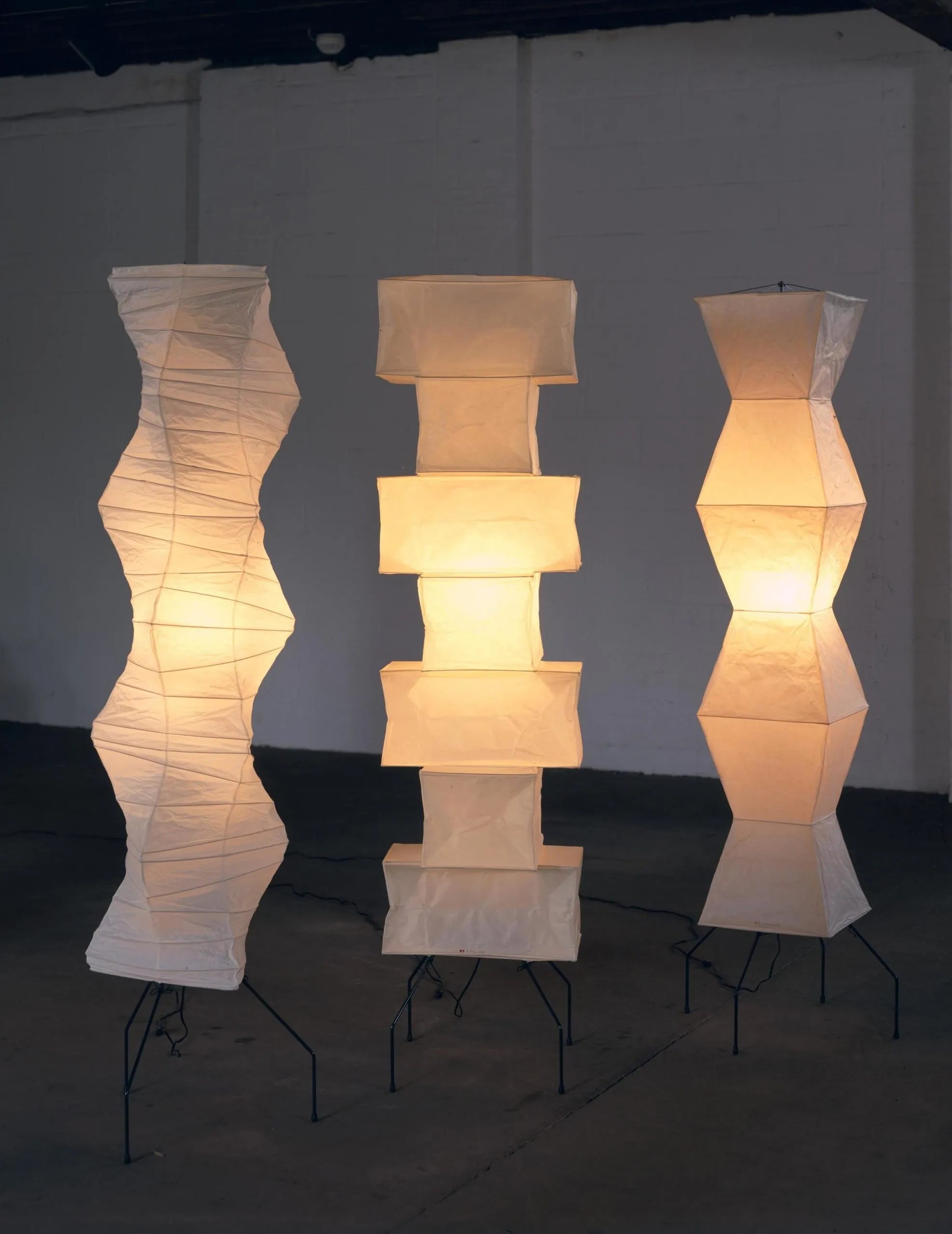 Oladalsi gulvlampe