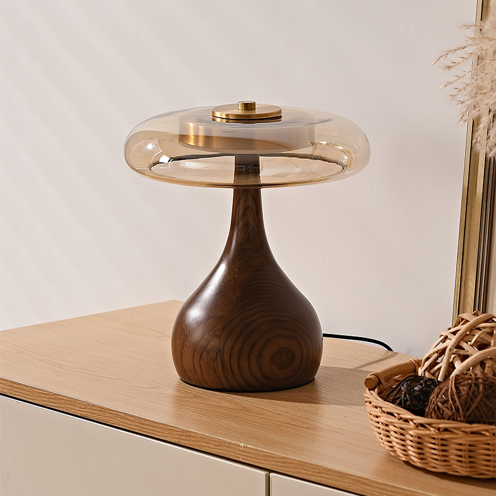 Mikeni bordlampe