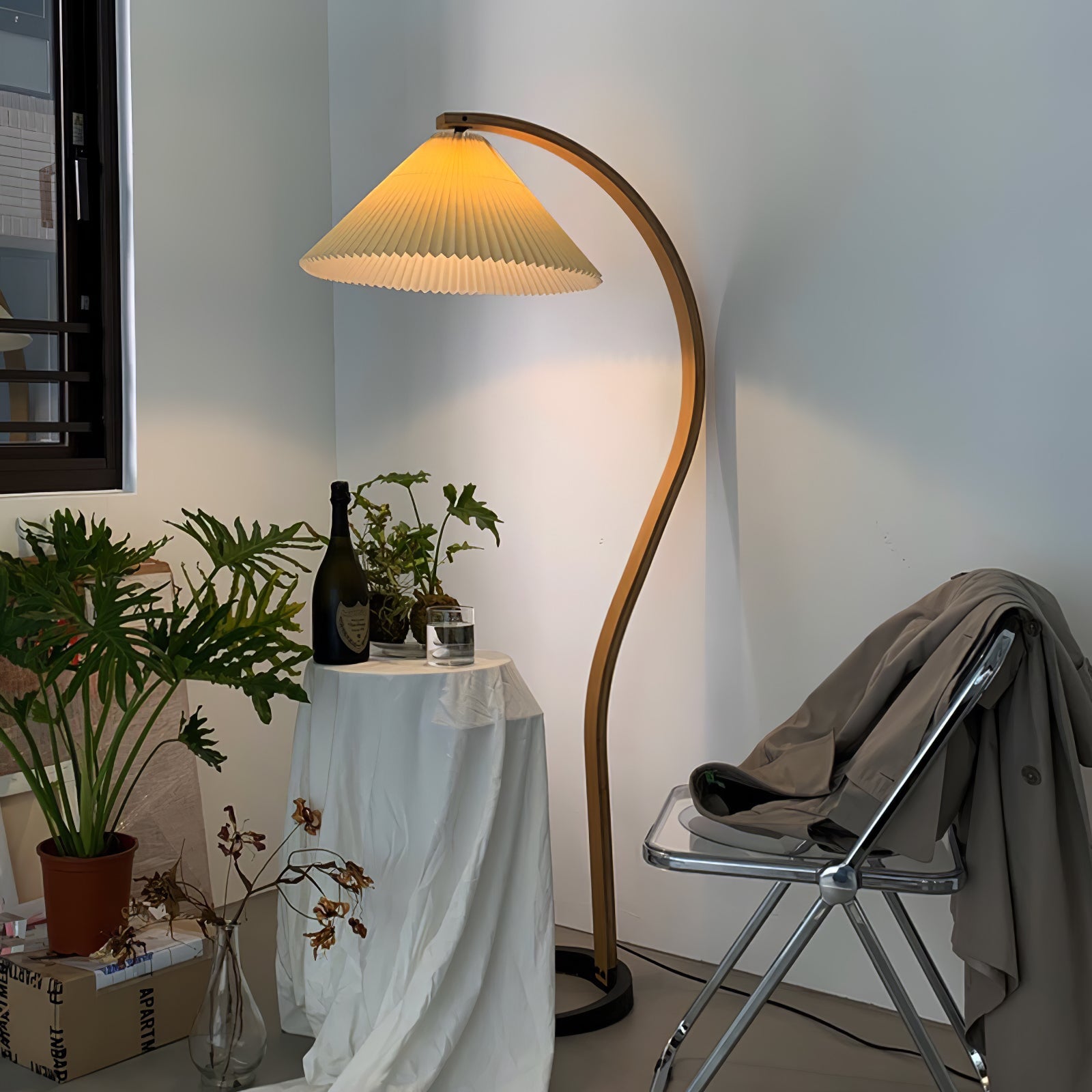 Asto retro gulvlampe