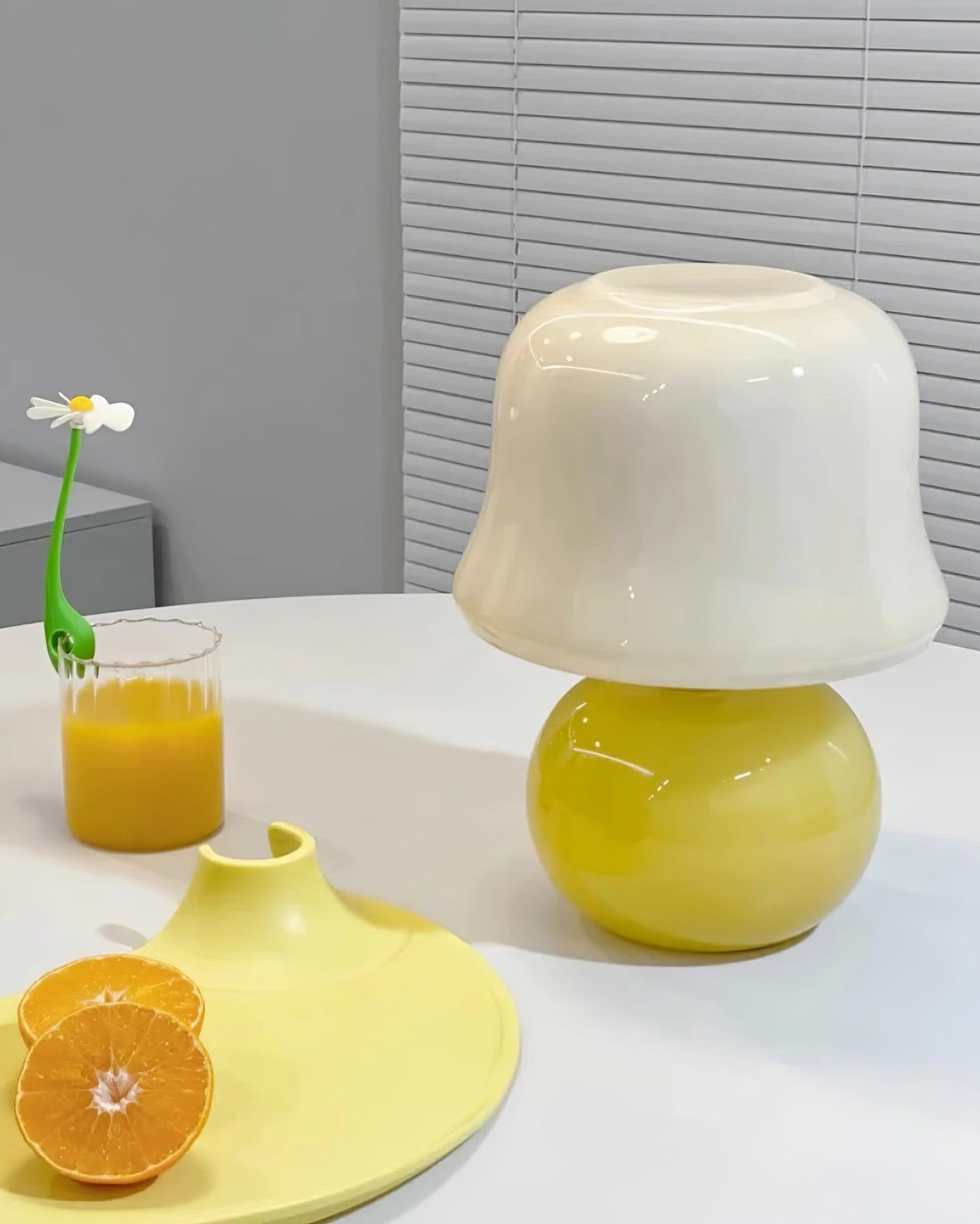 Sorense svampeformet bordlampe