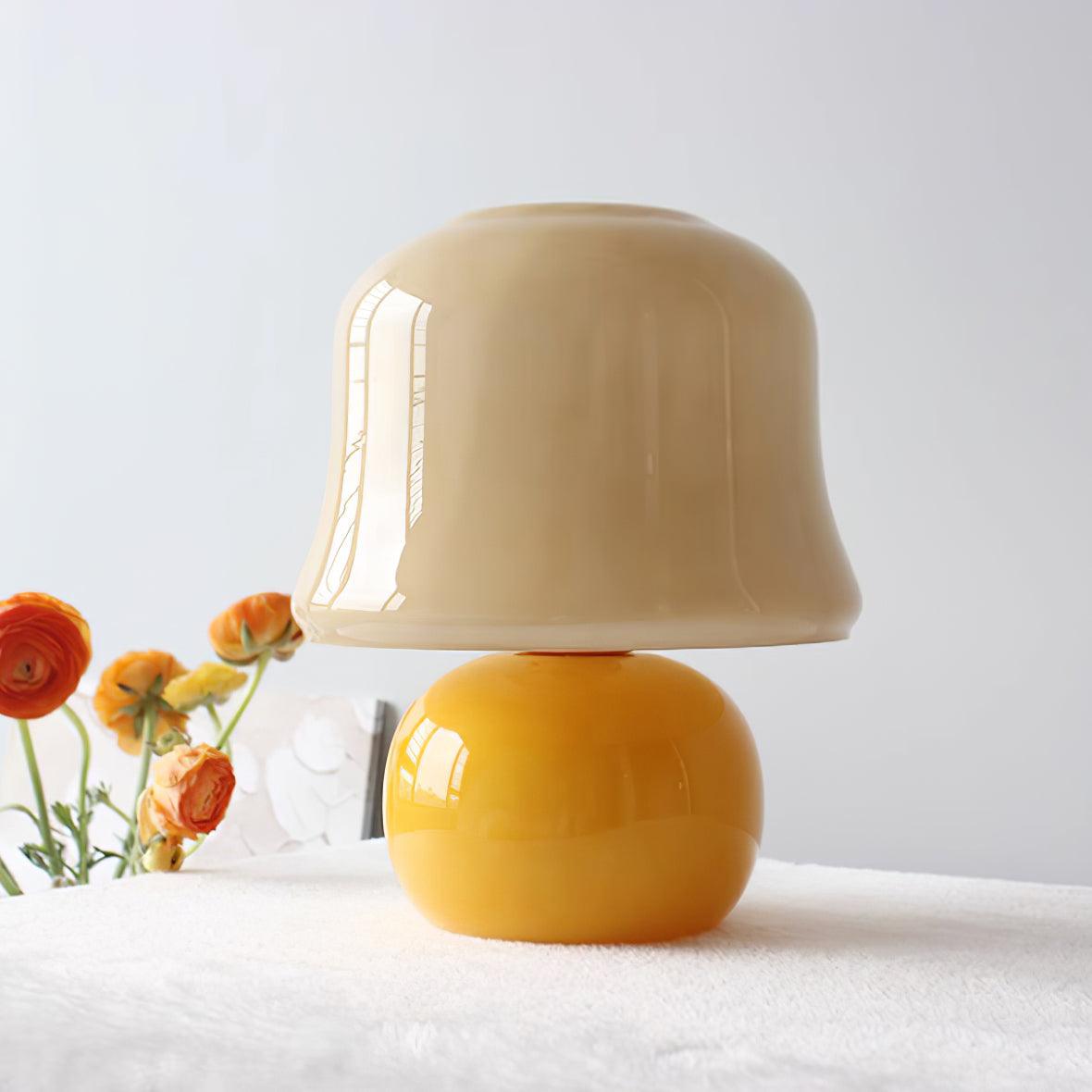 Sorense svampeformet bordlampe