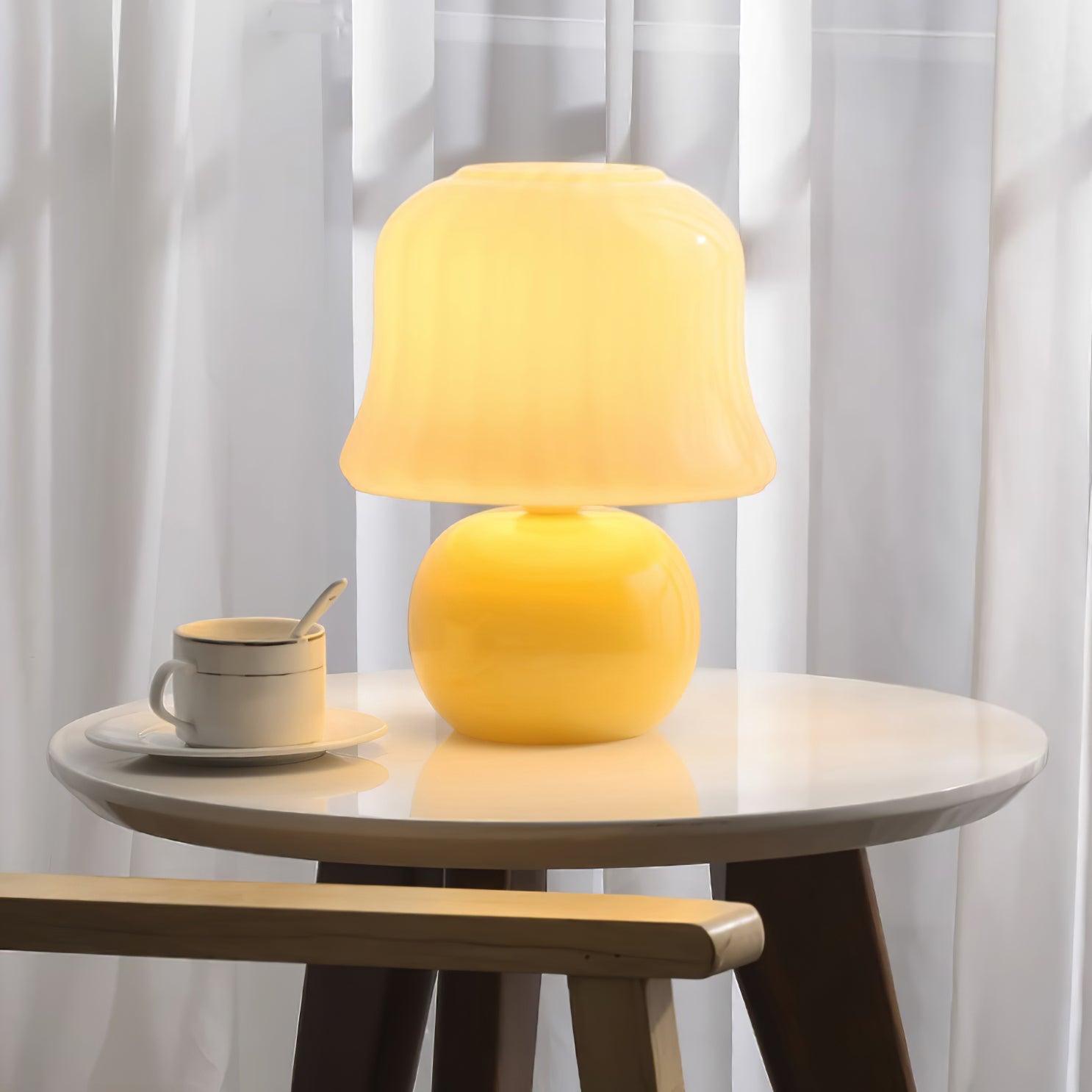 Sorense svampeformet bordlampe
