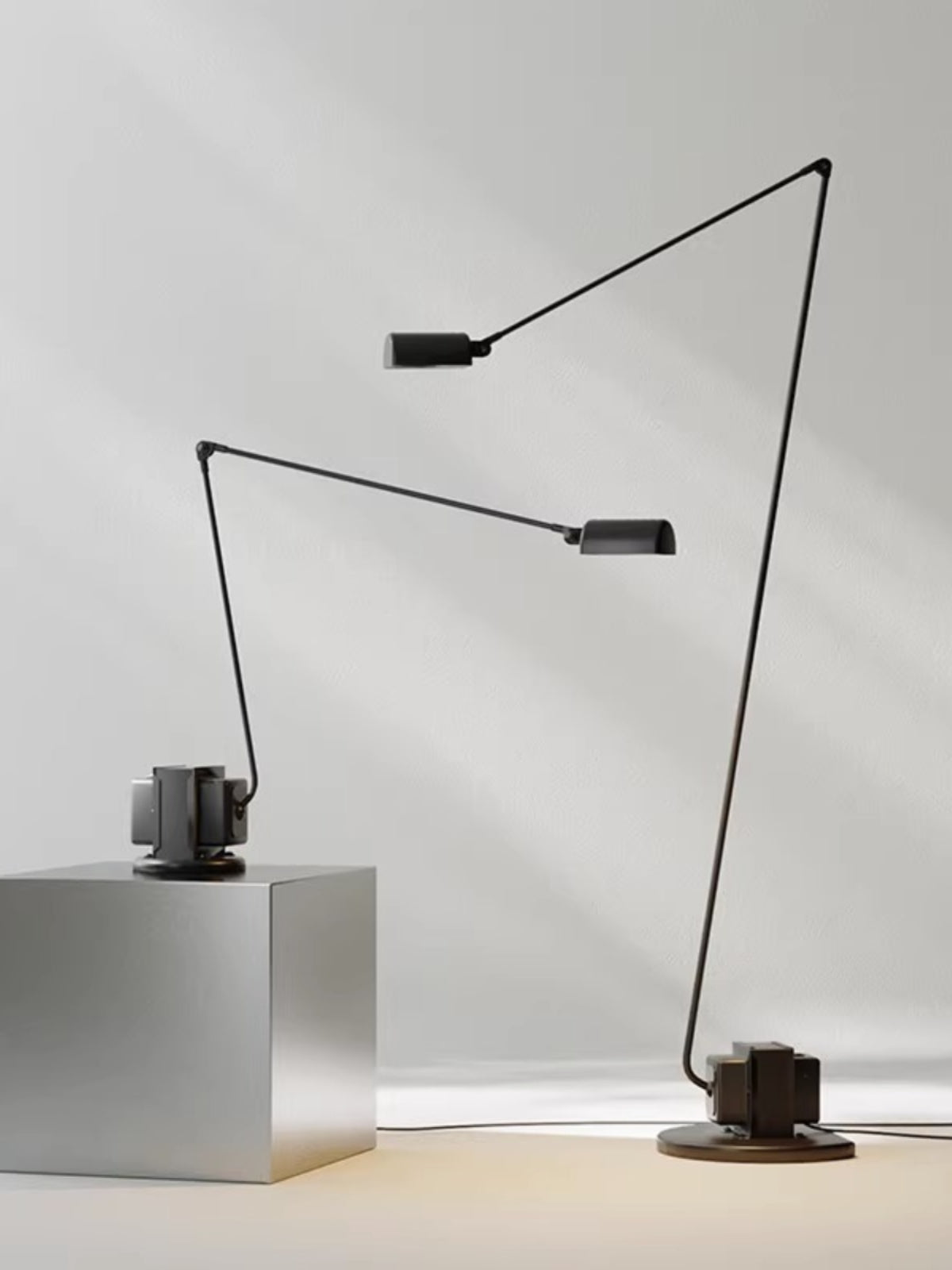 Paxki gulvlampe
