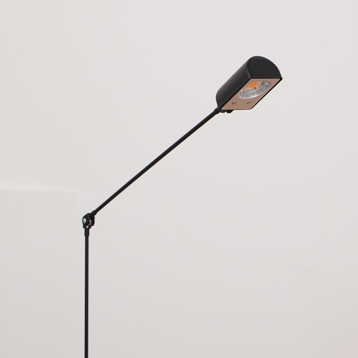 Paxki gulvlampe