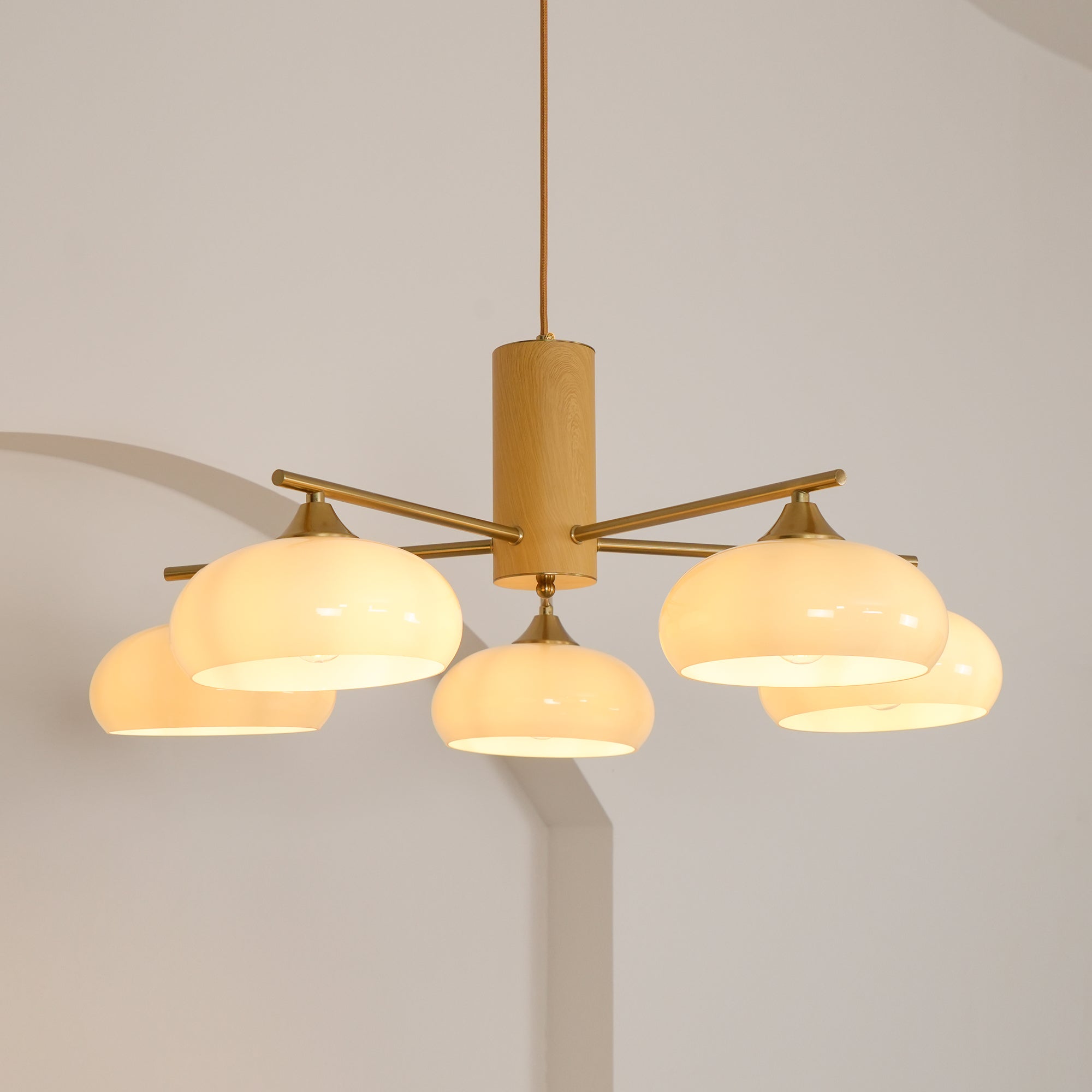 Miksale oval lysekrone