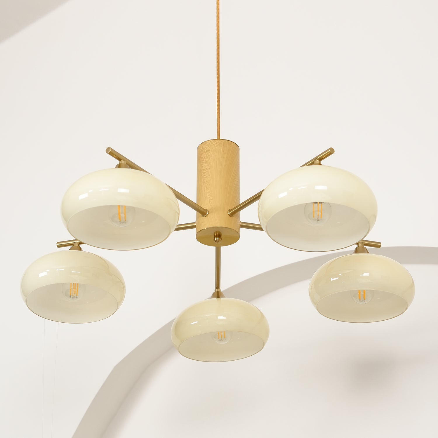 Miksale oval lysekrone