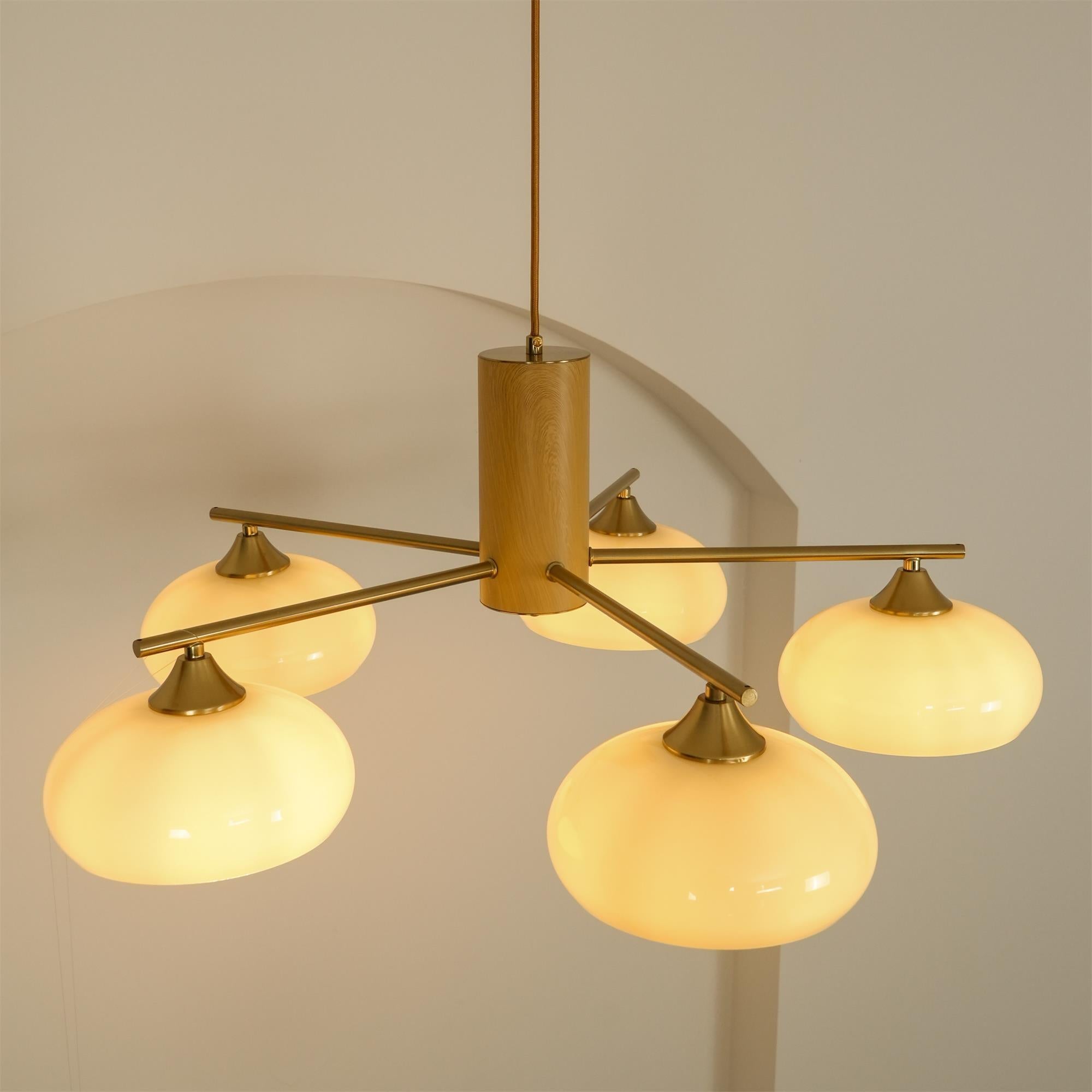 Miksale oval lysekrone
