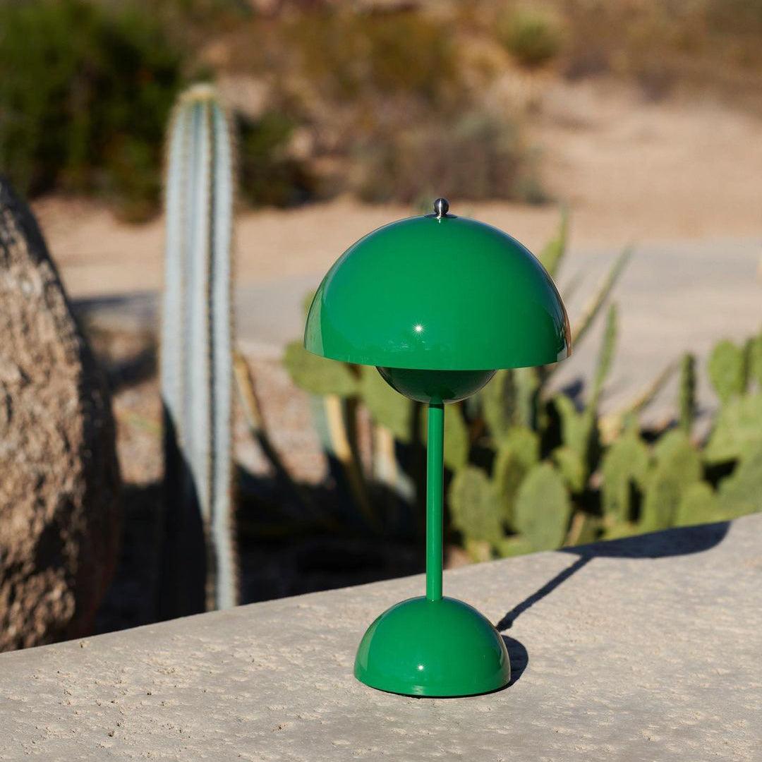 Ylava udendørs bordlampe