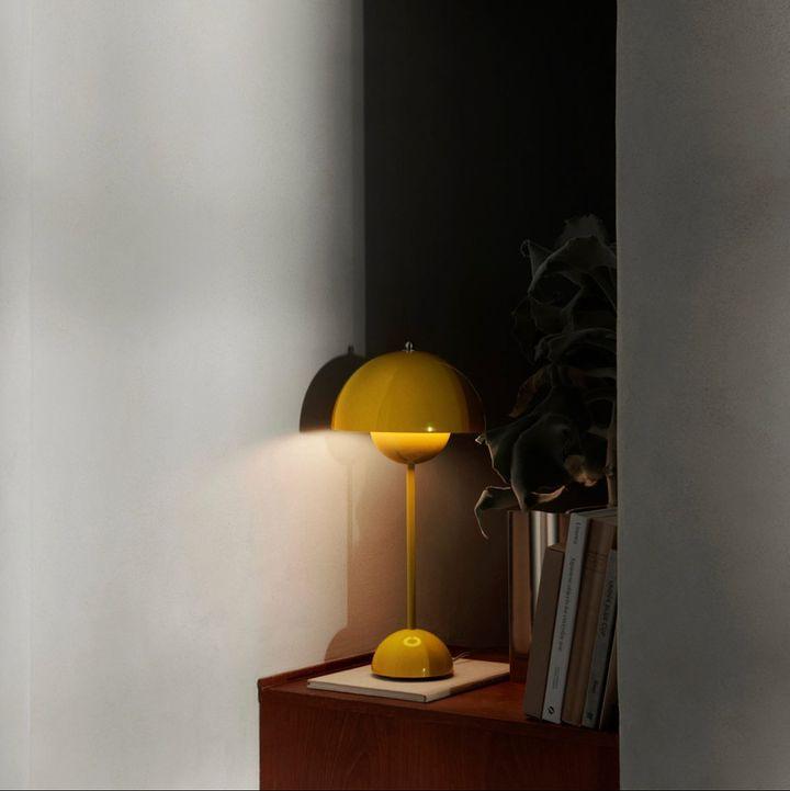 Ylava udendørs bordlampe