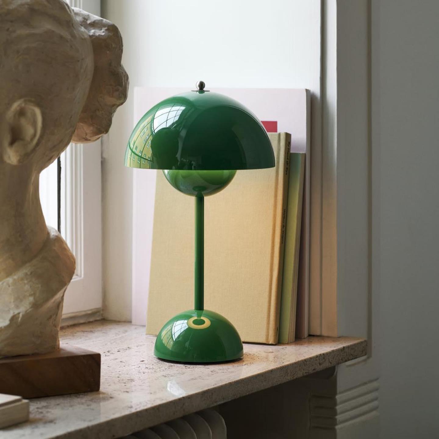 Ylava udendørs bordlampe