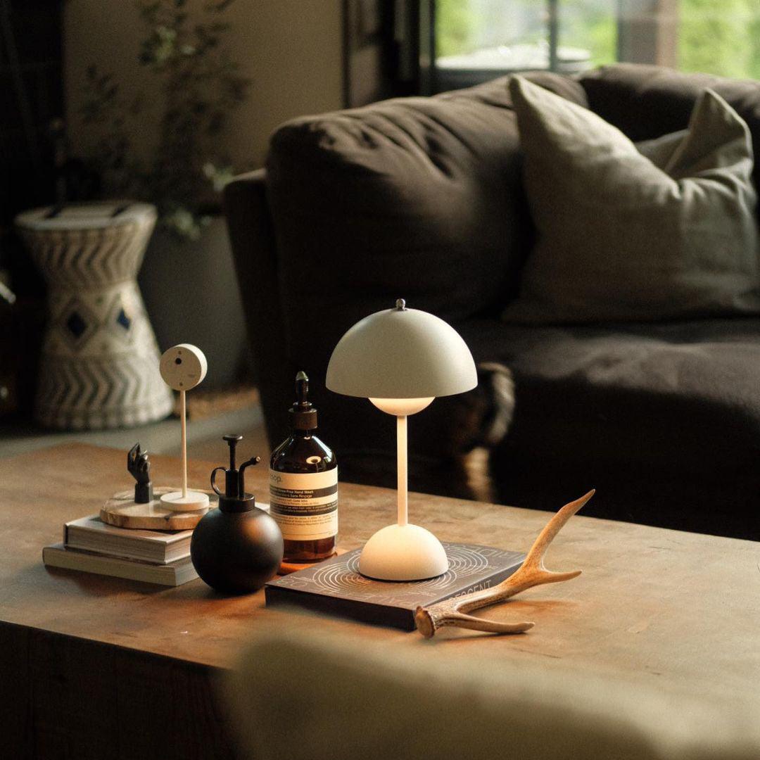 Ylava udendørs bordlampe