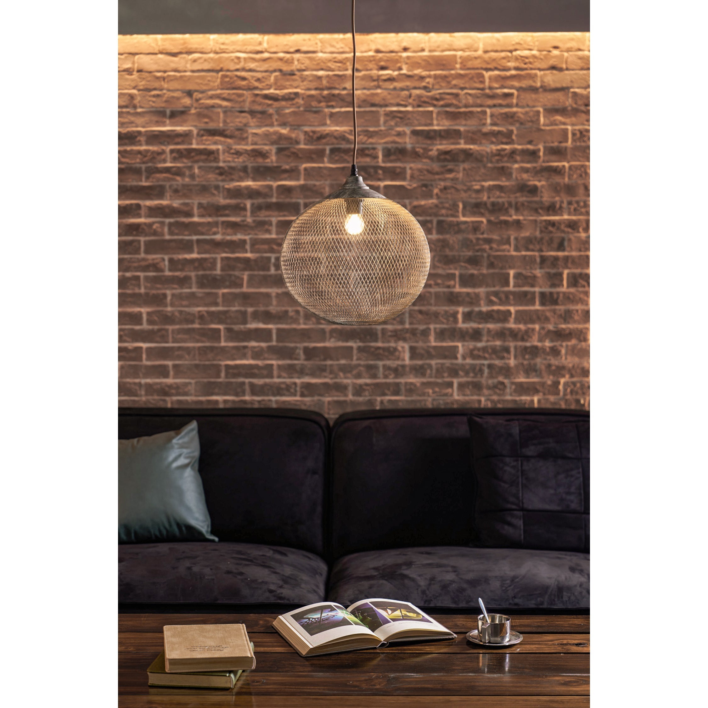 Lindinra kugleformet pendellampe