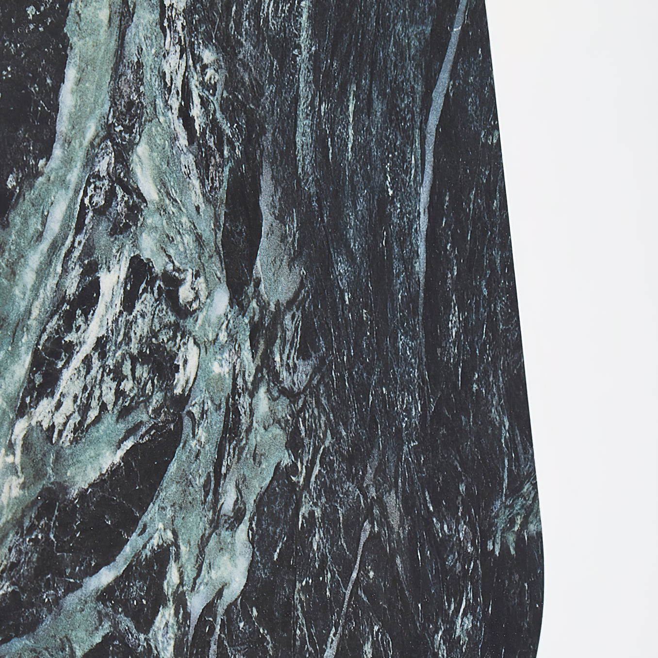 Ylaoro oval væglampe