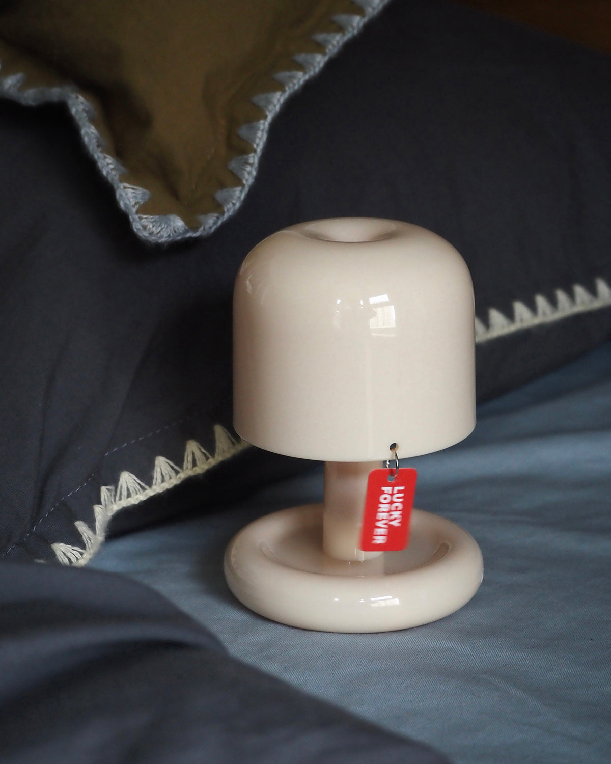 Tavlindal svampeformet bordlampe