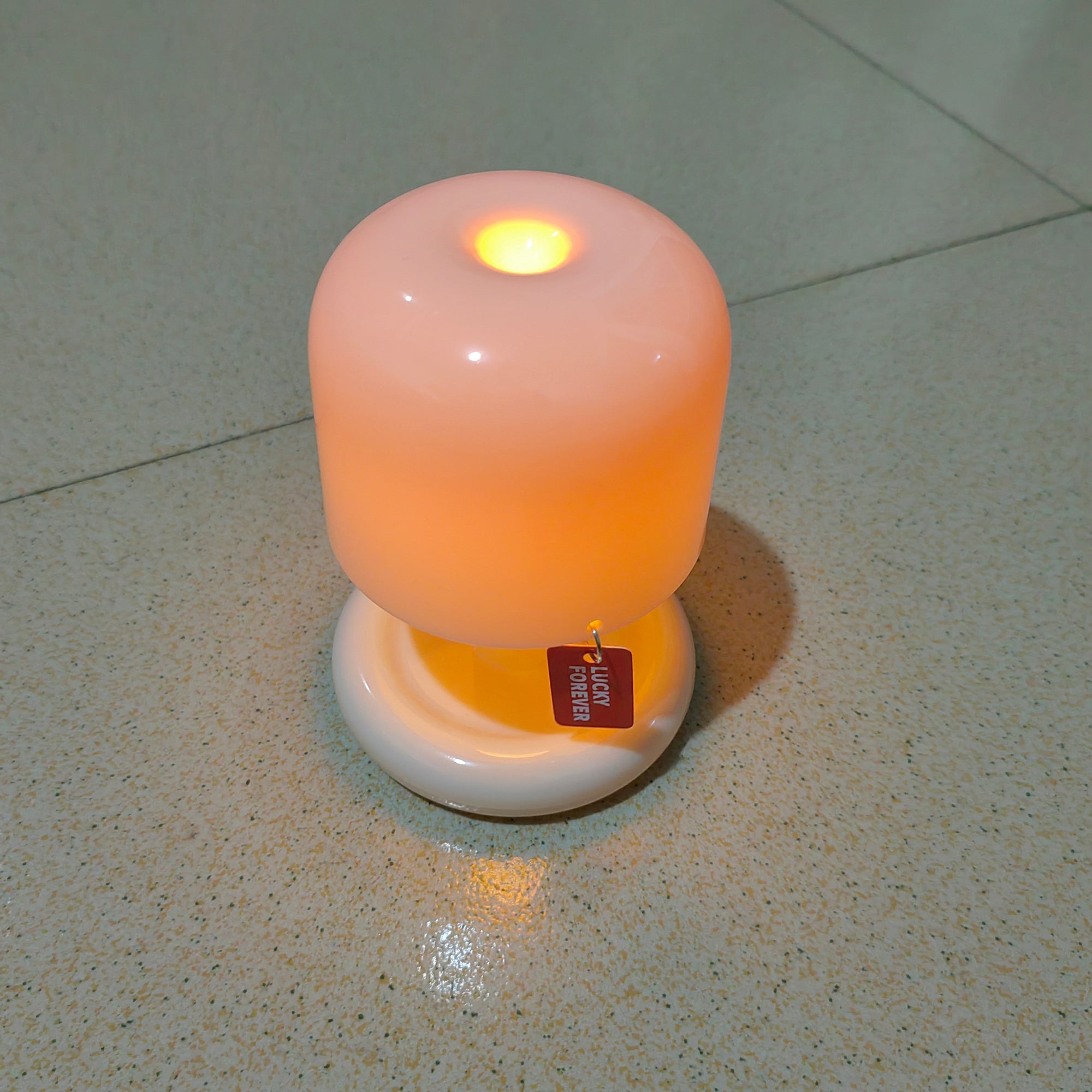 Tavlindal svampeformet bordlampe