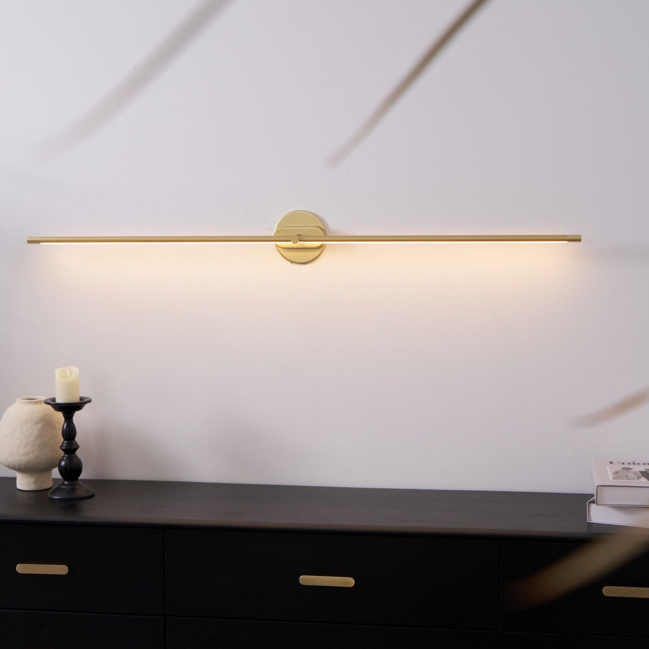 Calnean lineær væglampe