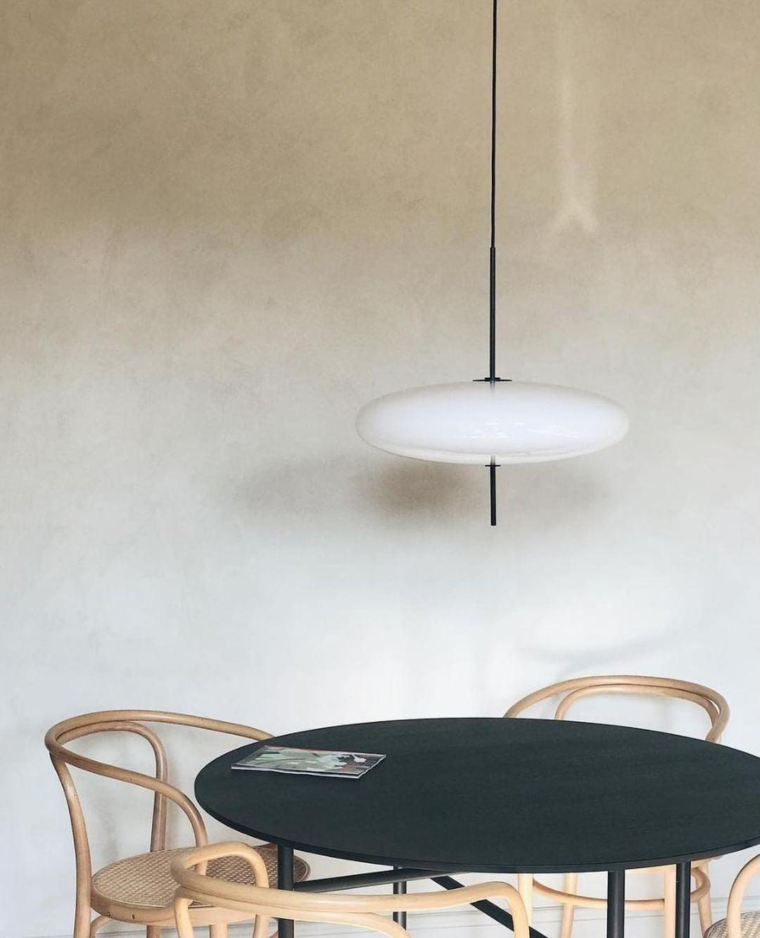 Emme minimalistisk pendellampe