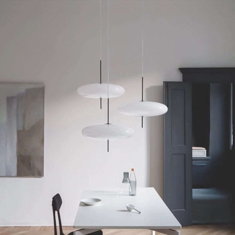 Emme minimalistisk pendellampe